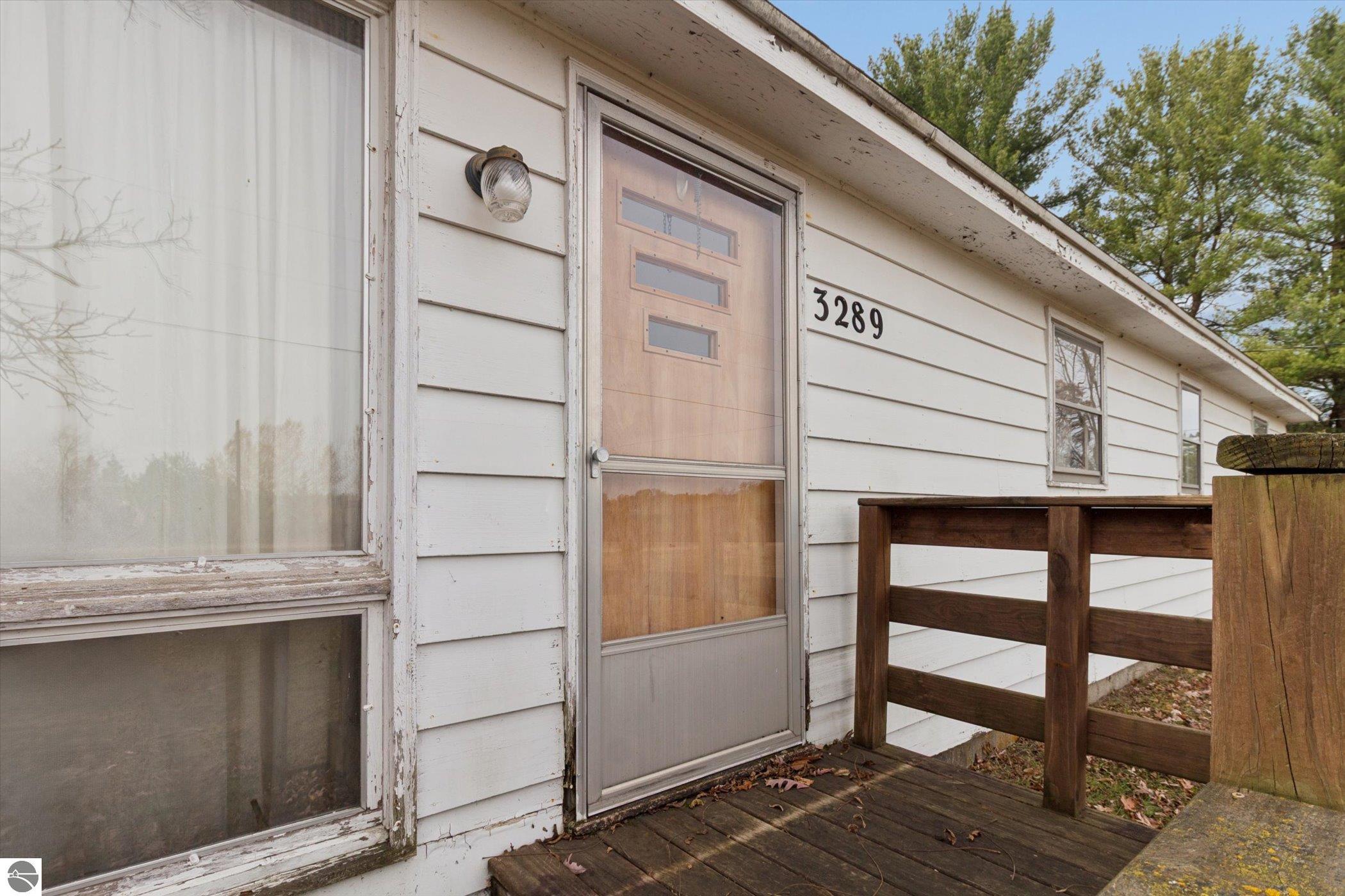 3289 N Ferris Road, Sumner, MI 48889 — Photo 6