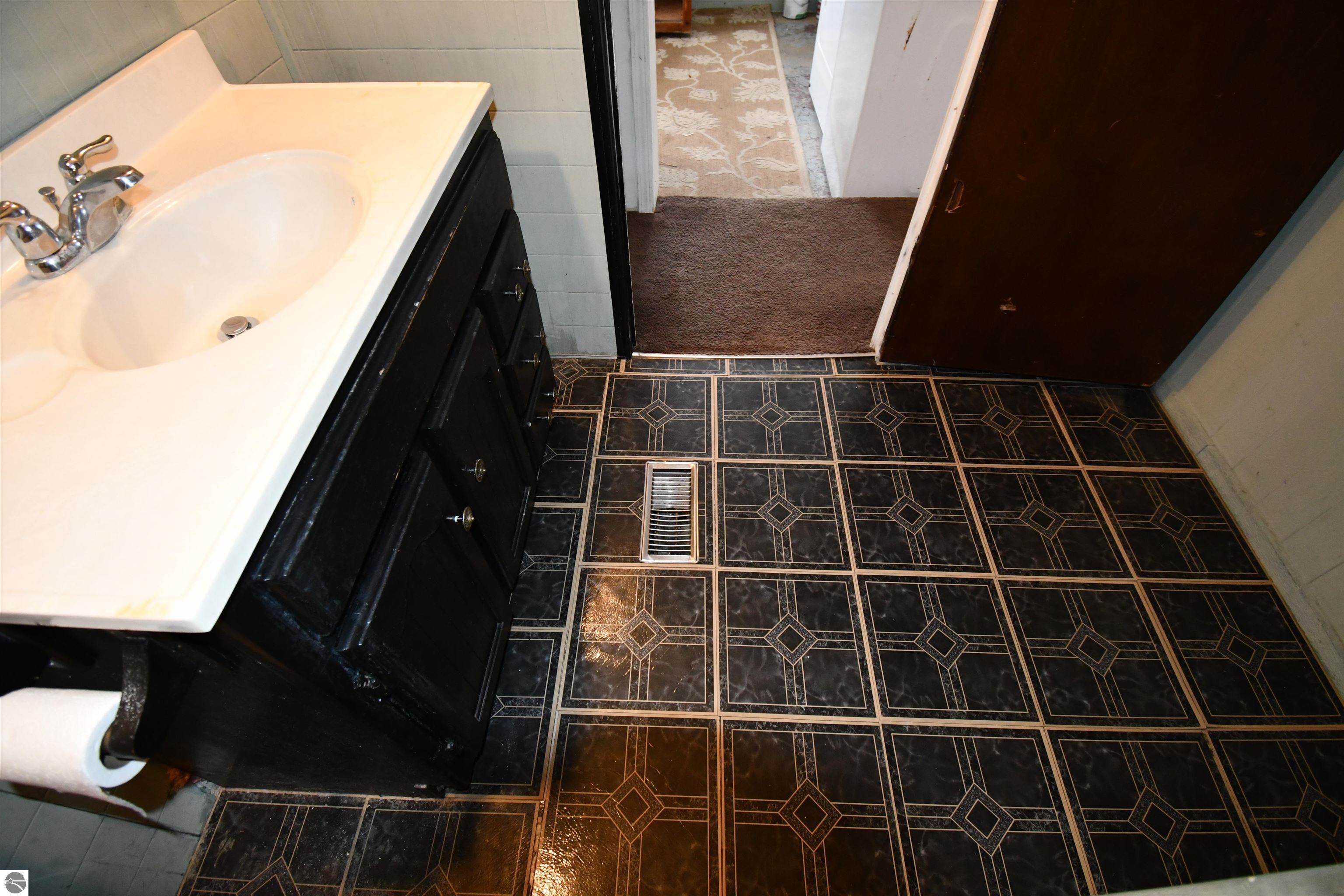 8324 Miller, Alanson, MI 49706 — Photo 22