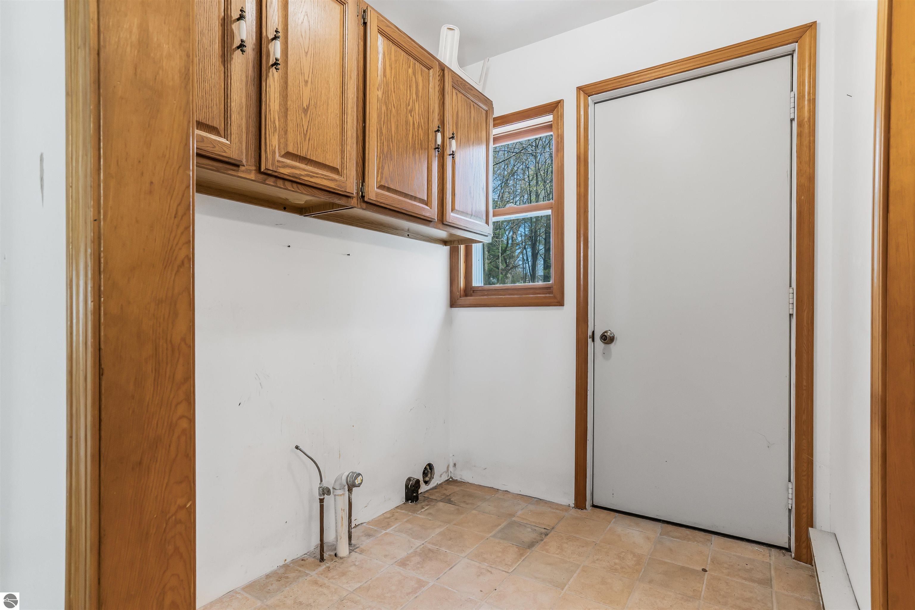 8377 Zosel Street, Onekama, MI 49675 — Photo 23