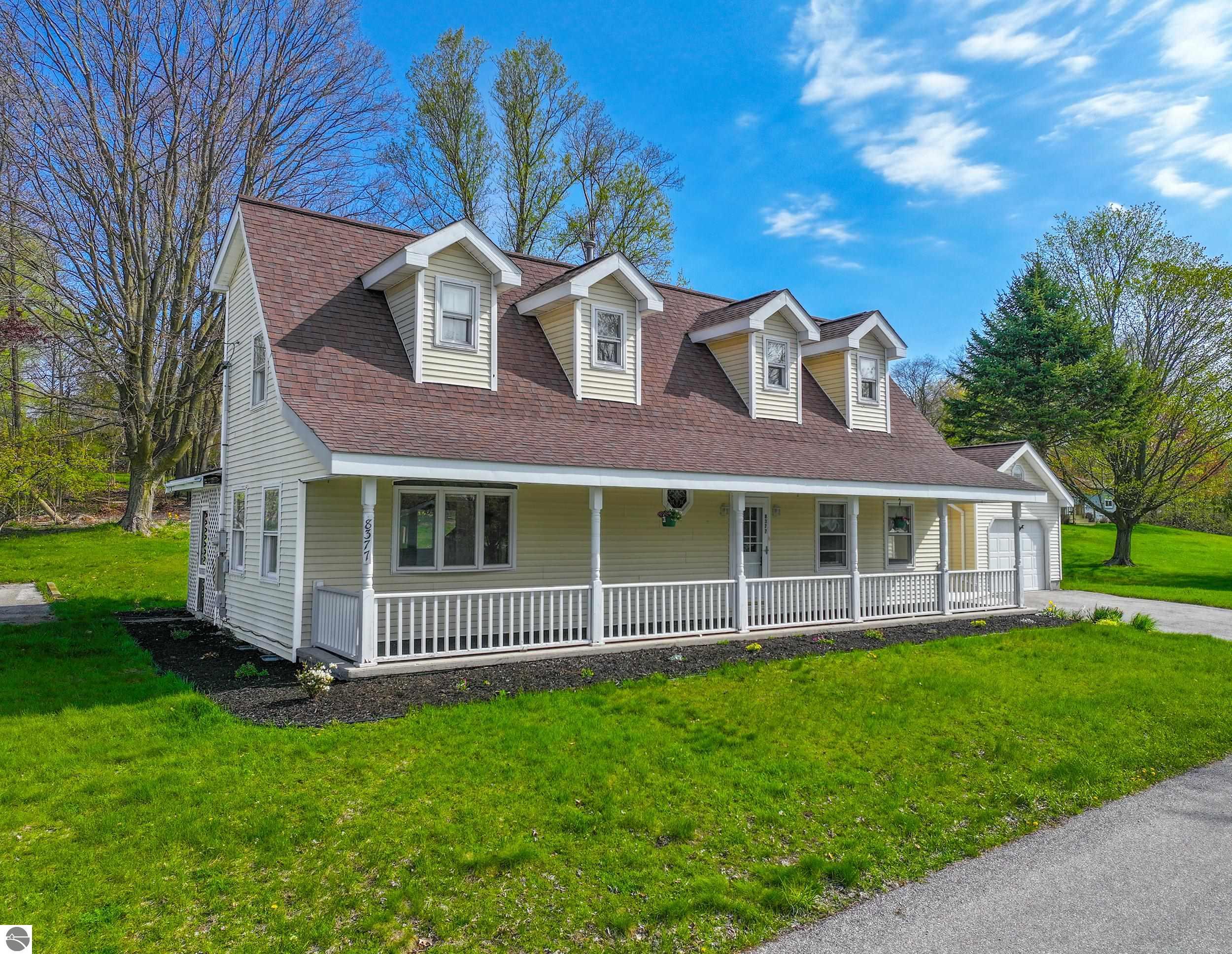 8377 Zosel Street, Onekama, MI 49675 — Photo 34
