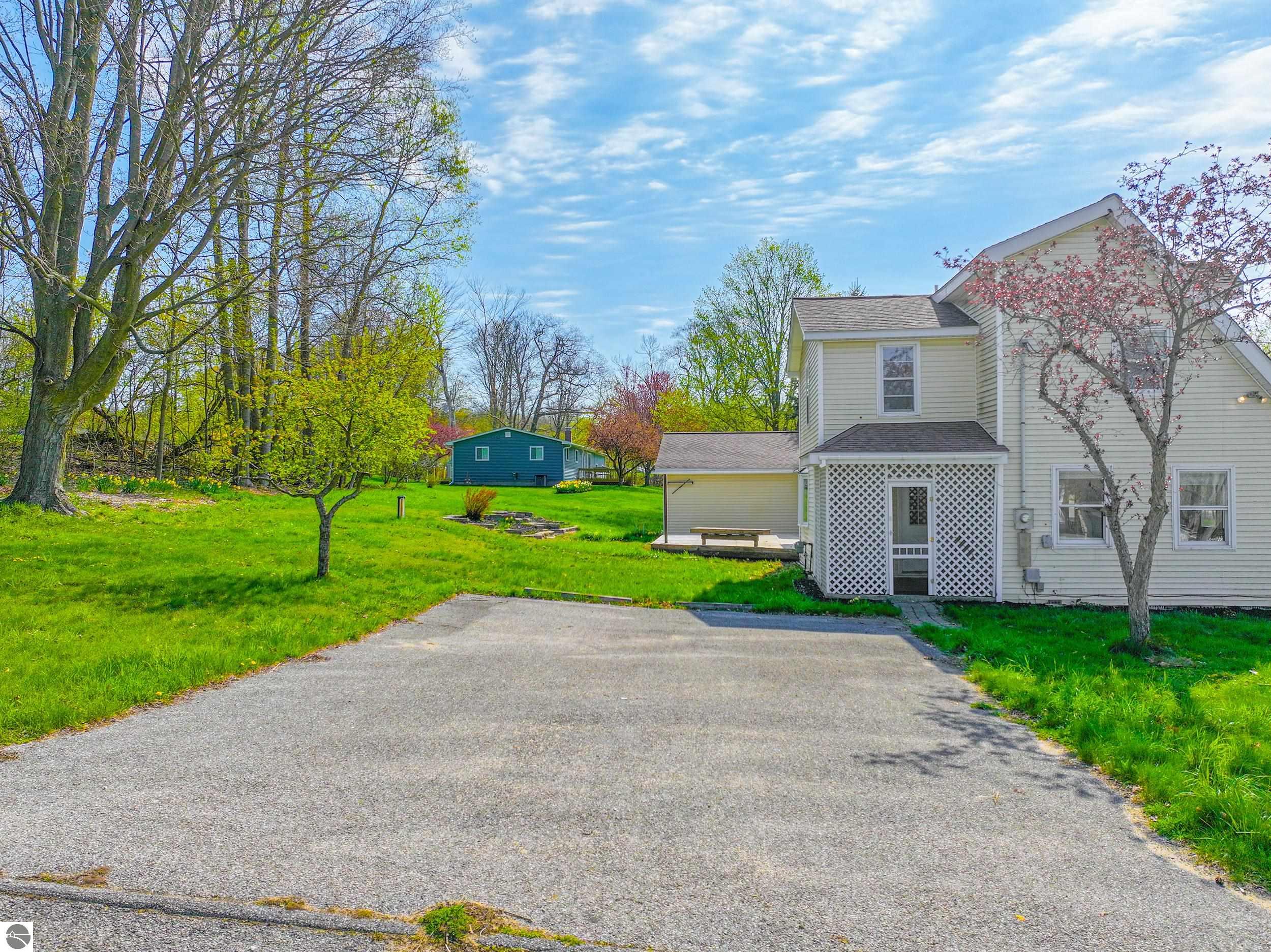 8377 Zosel Street, Onekama, MI 49675 — Photo 39