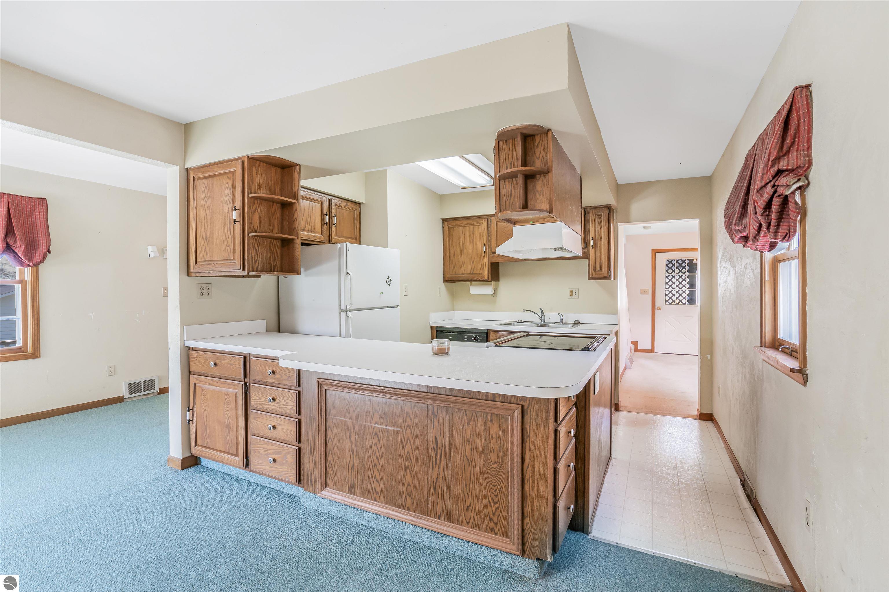 8377 Zosel Street, Onekama, MI 49675 — Photo 5