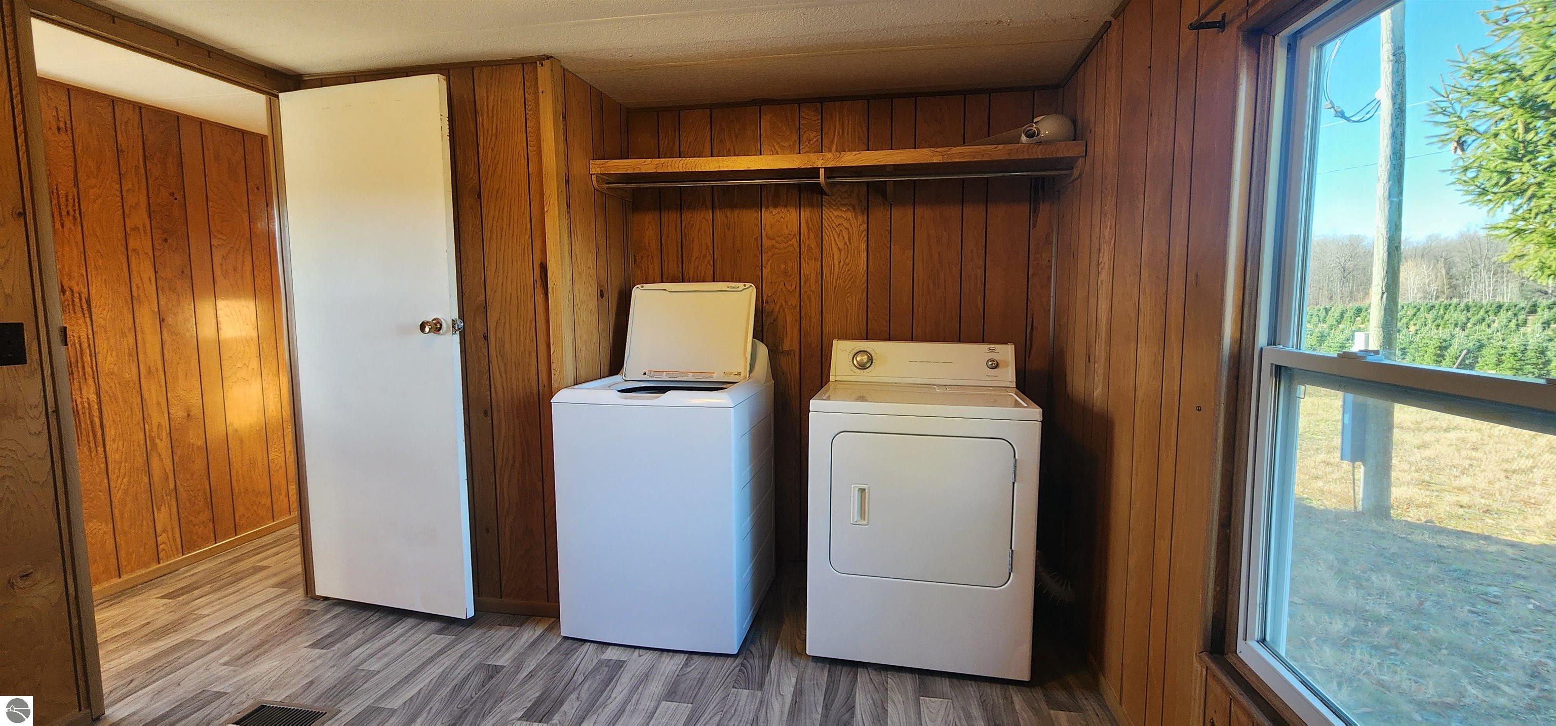 8838 N Deyoung Road, Lake City, MI 49651 — Photo 19