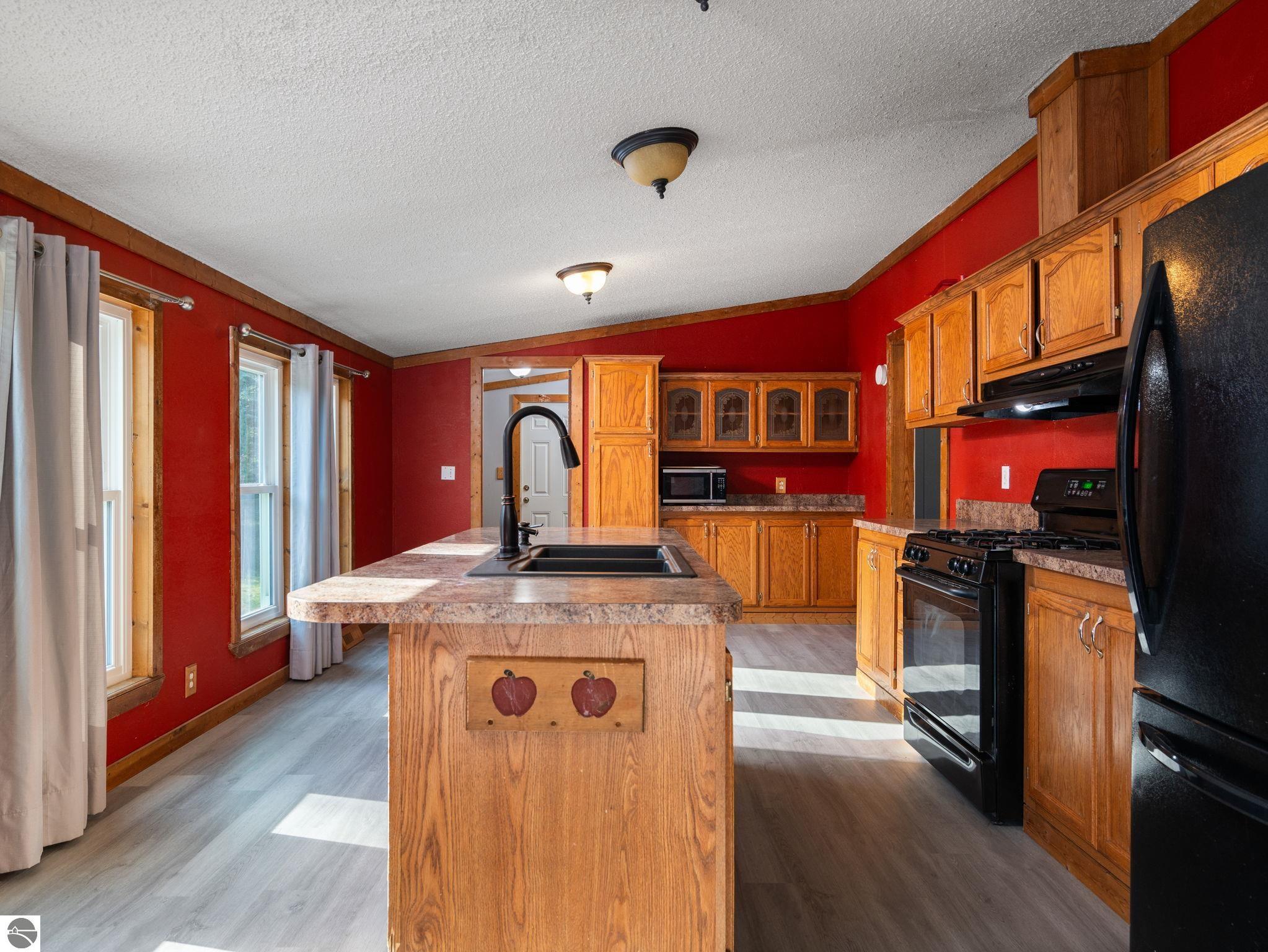 5765 Lund Road SW, Fife Lake, MI 49633 — Photo 9