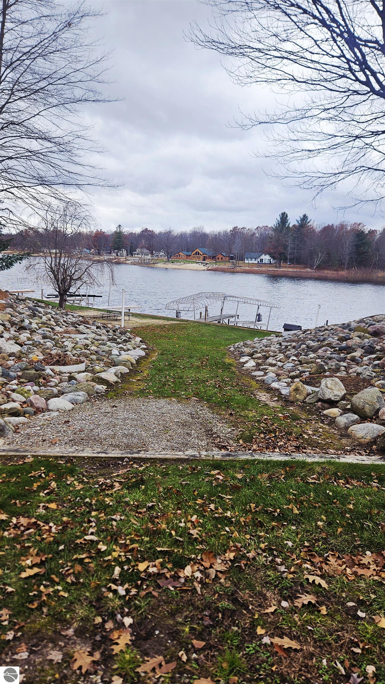 1265 Channel Way, Gladwin, MI 48624 — Photo 10