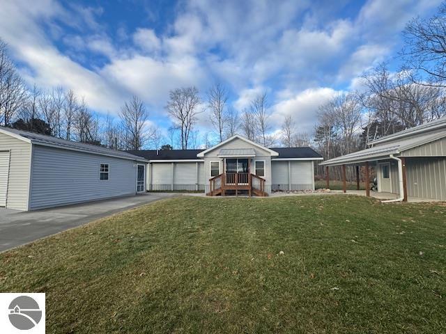2520 S Blodgett, Lake City, MI 49651 — Photo 5