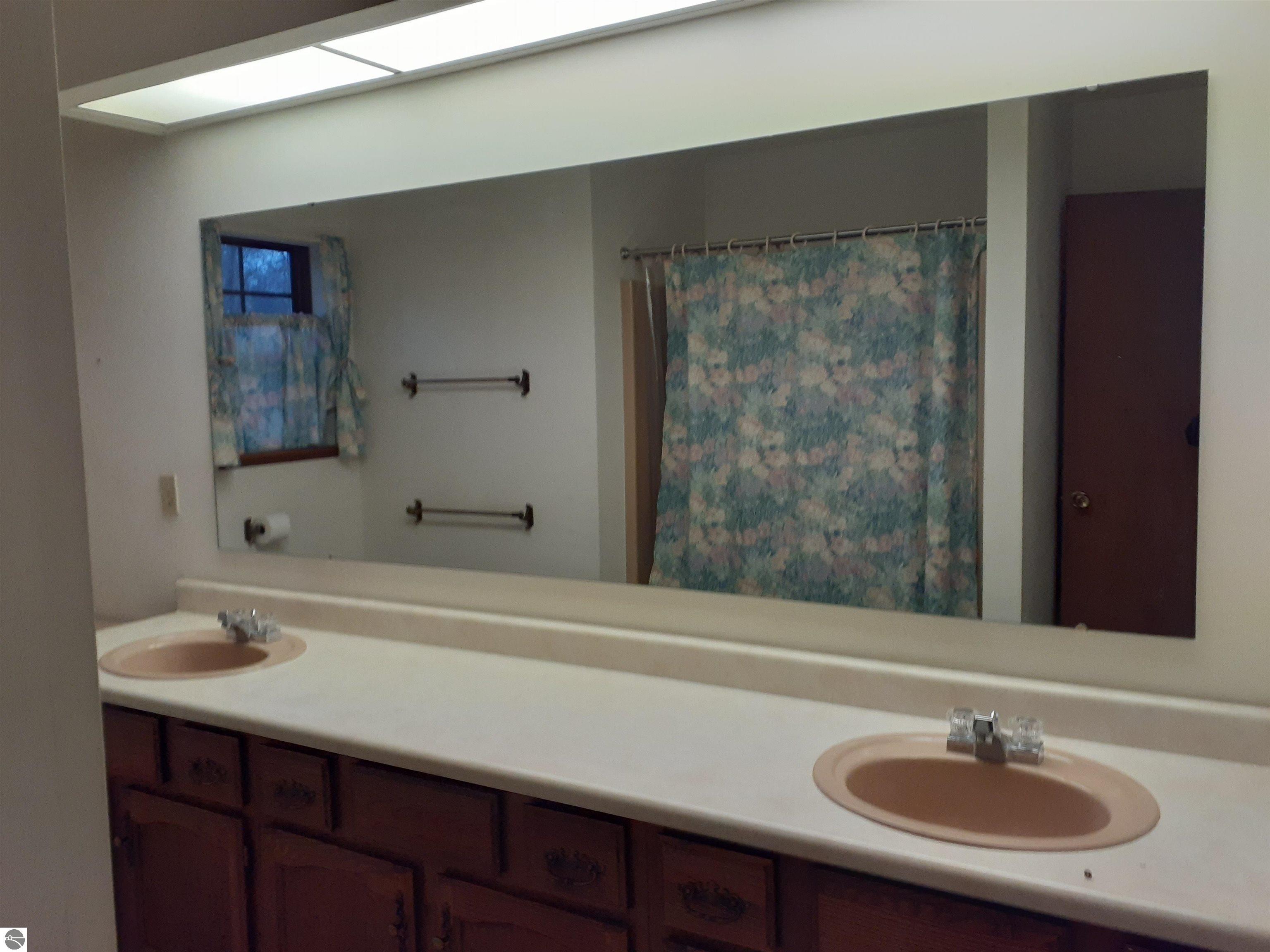 6960 Knollwood Court, Oscoda, MI 48750 — Photo 13