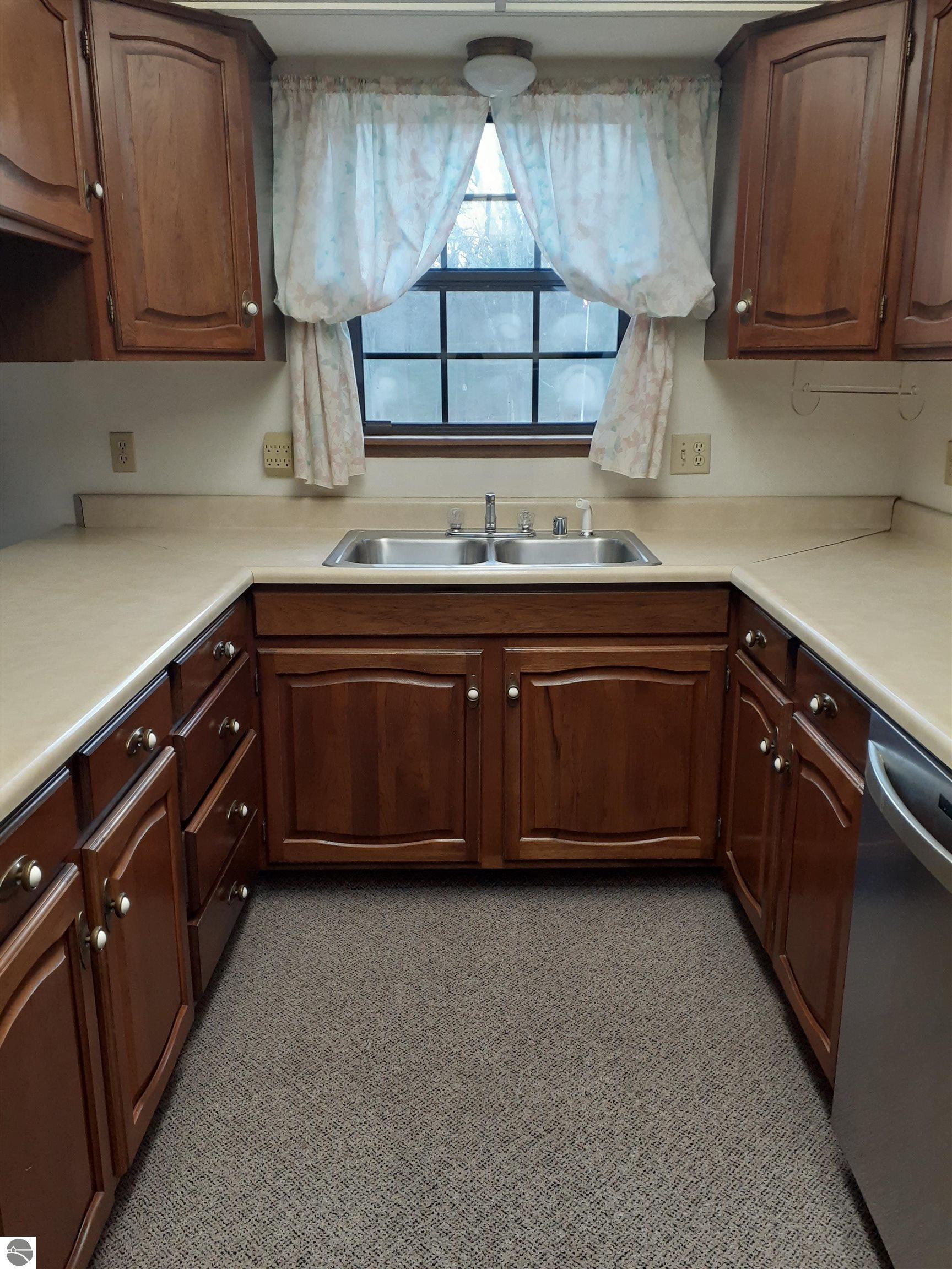 6960 Knollwood Court, Oscoda, MI 48750 — Photo 7