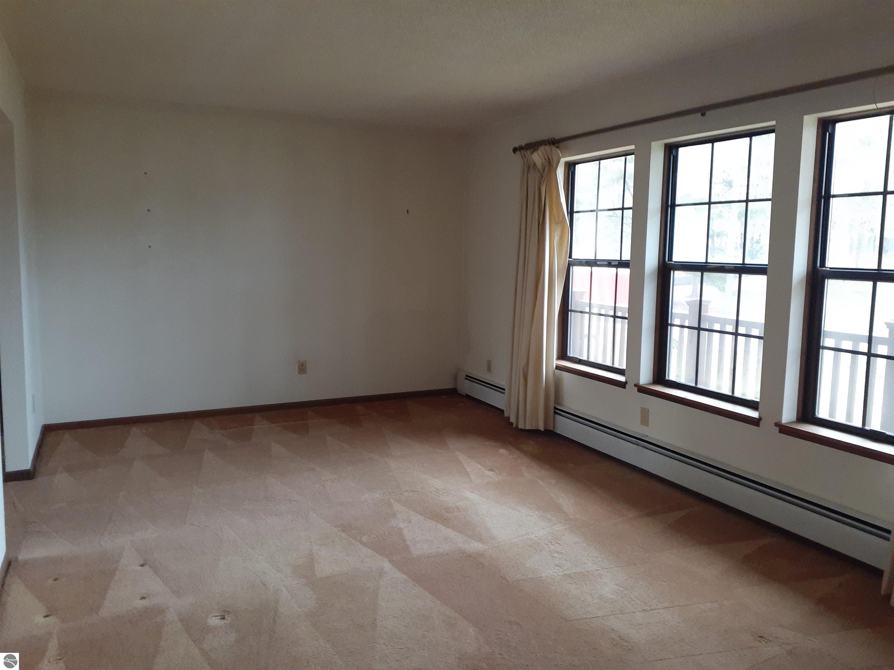 6960 Knollwood Court, Oscoda, MI 48750 — Photo 10