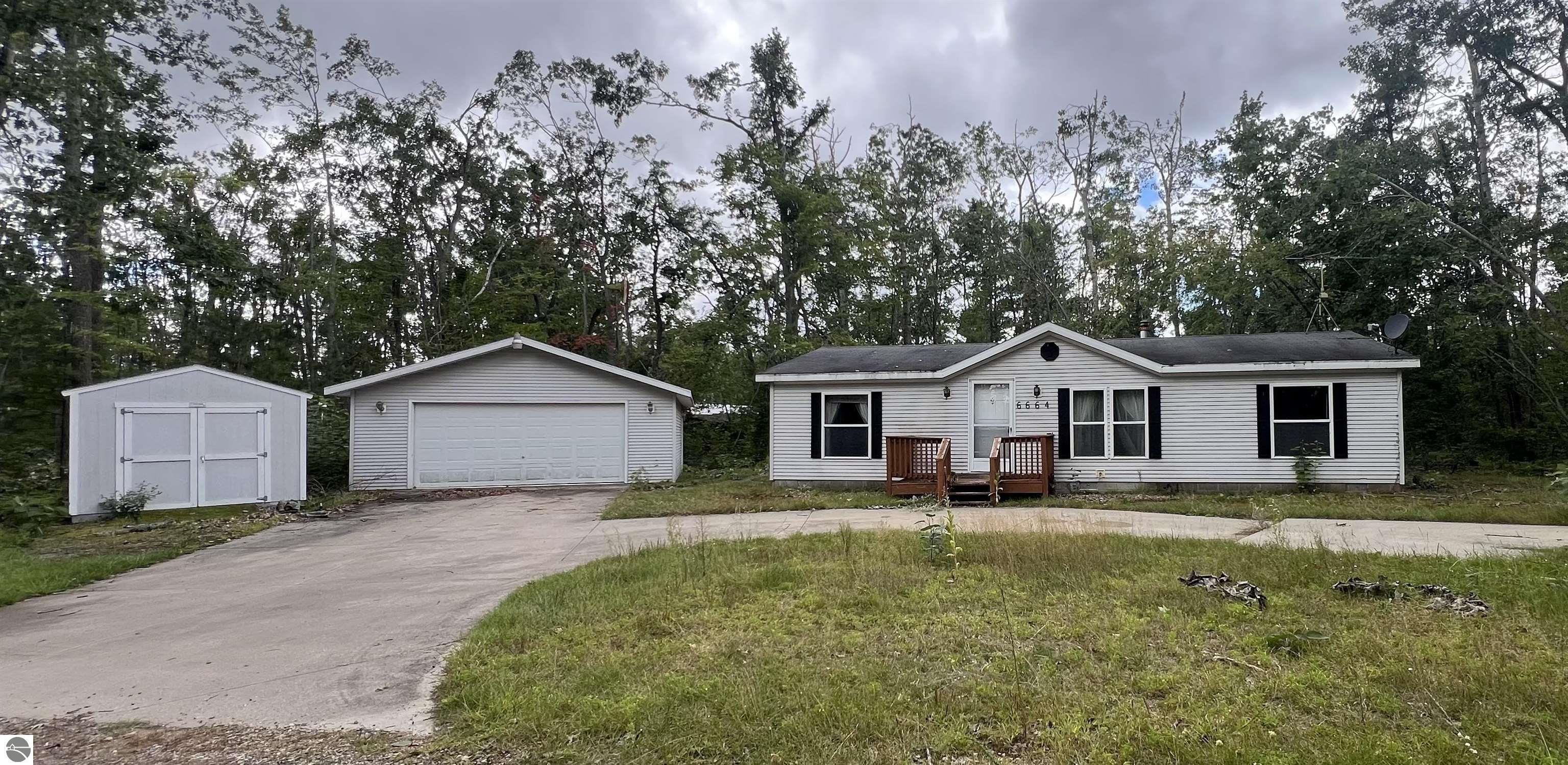 6664 Crystal, Johannesburg, MI 49751 — front exterior