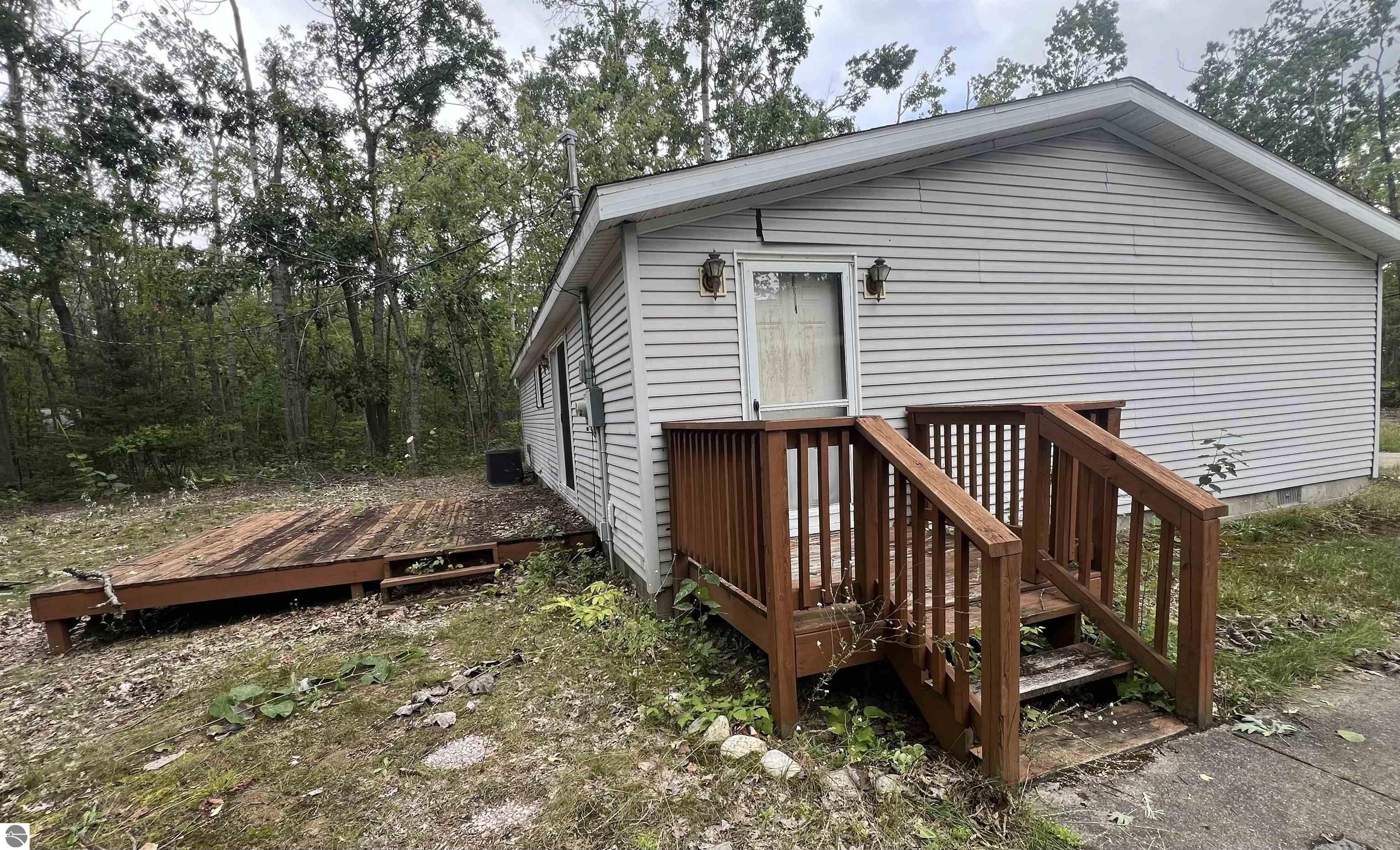 6664 Crystal, Johannesburg, MI 49751 — Photo 4