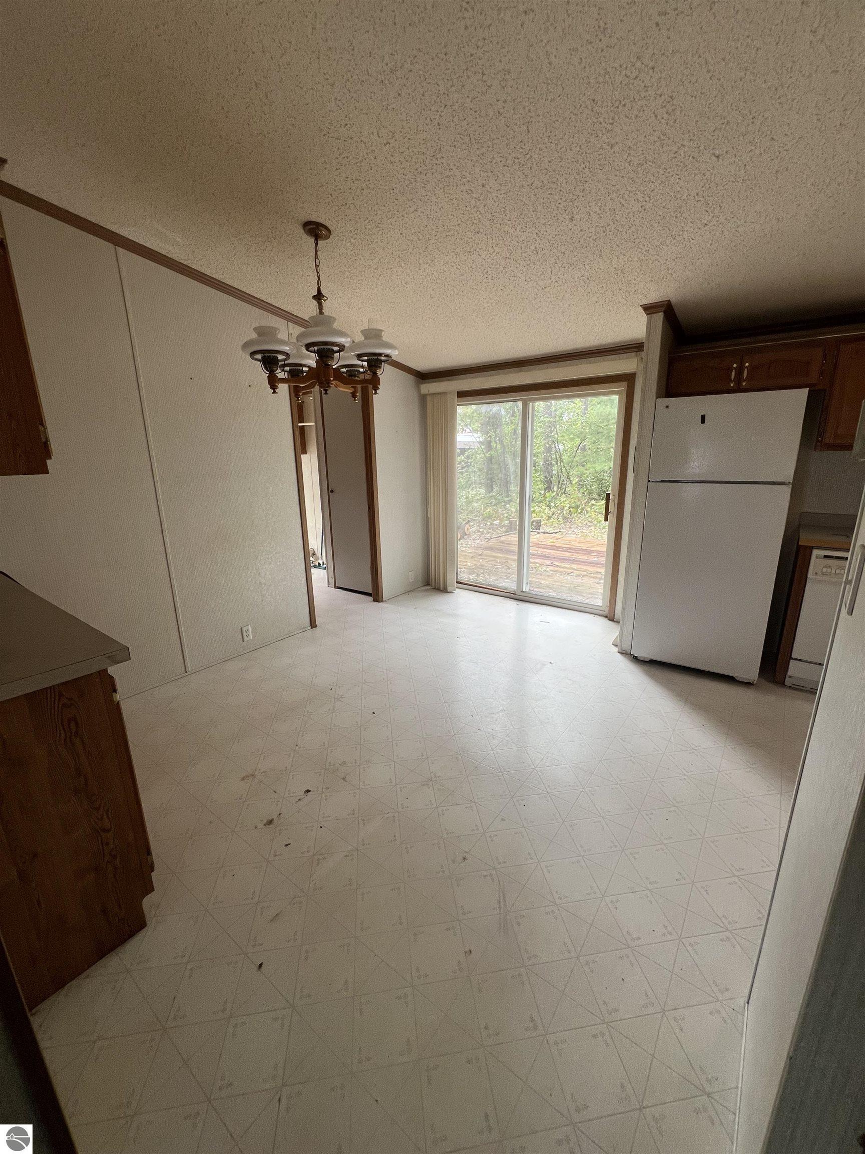 6664 Crystal, Johannesburg, MI 49751 — Photo 7