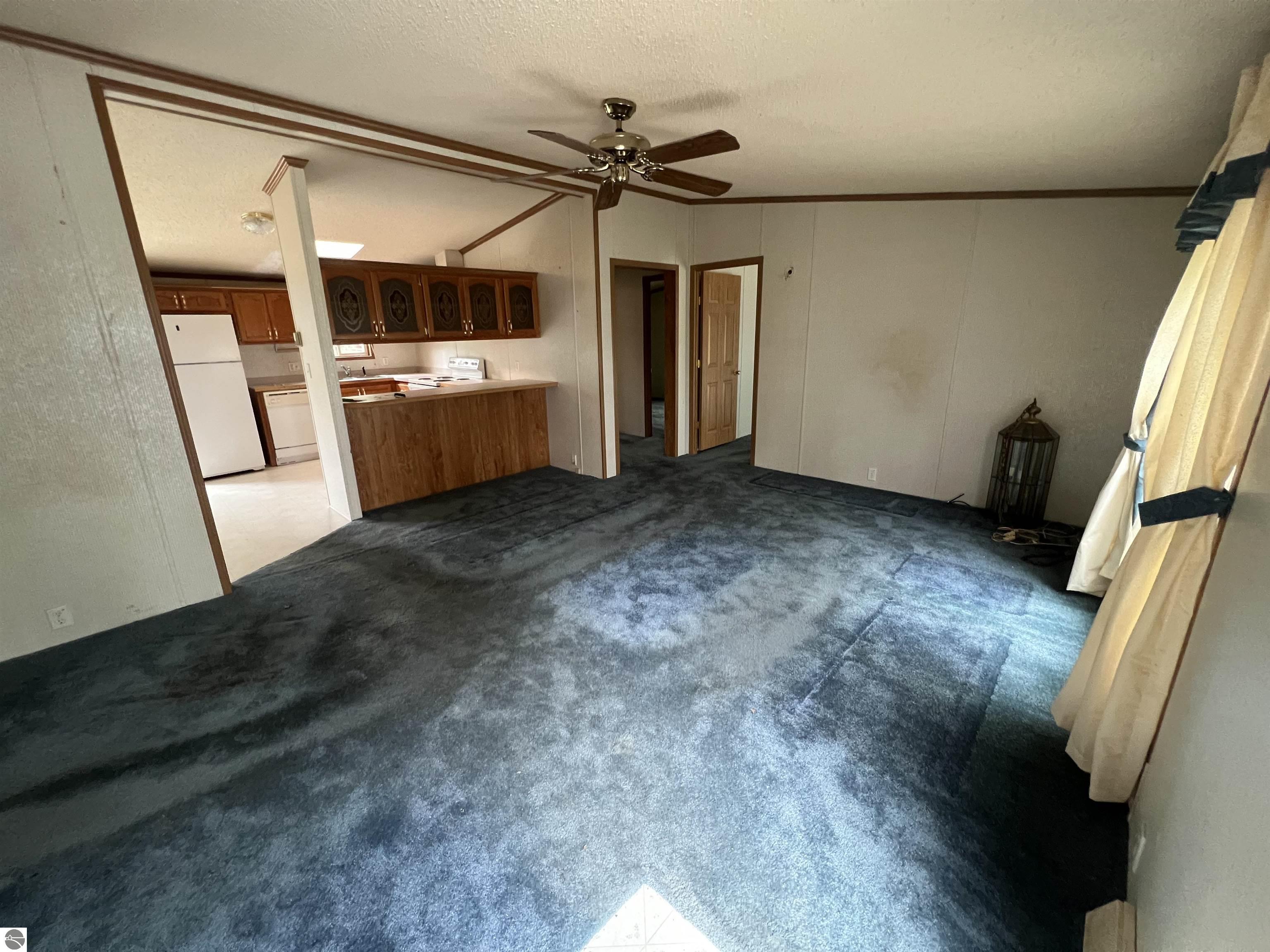 6664 Crystal, Johannesburg, MI 49751 — Photo 8
