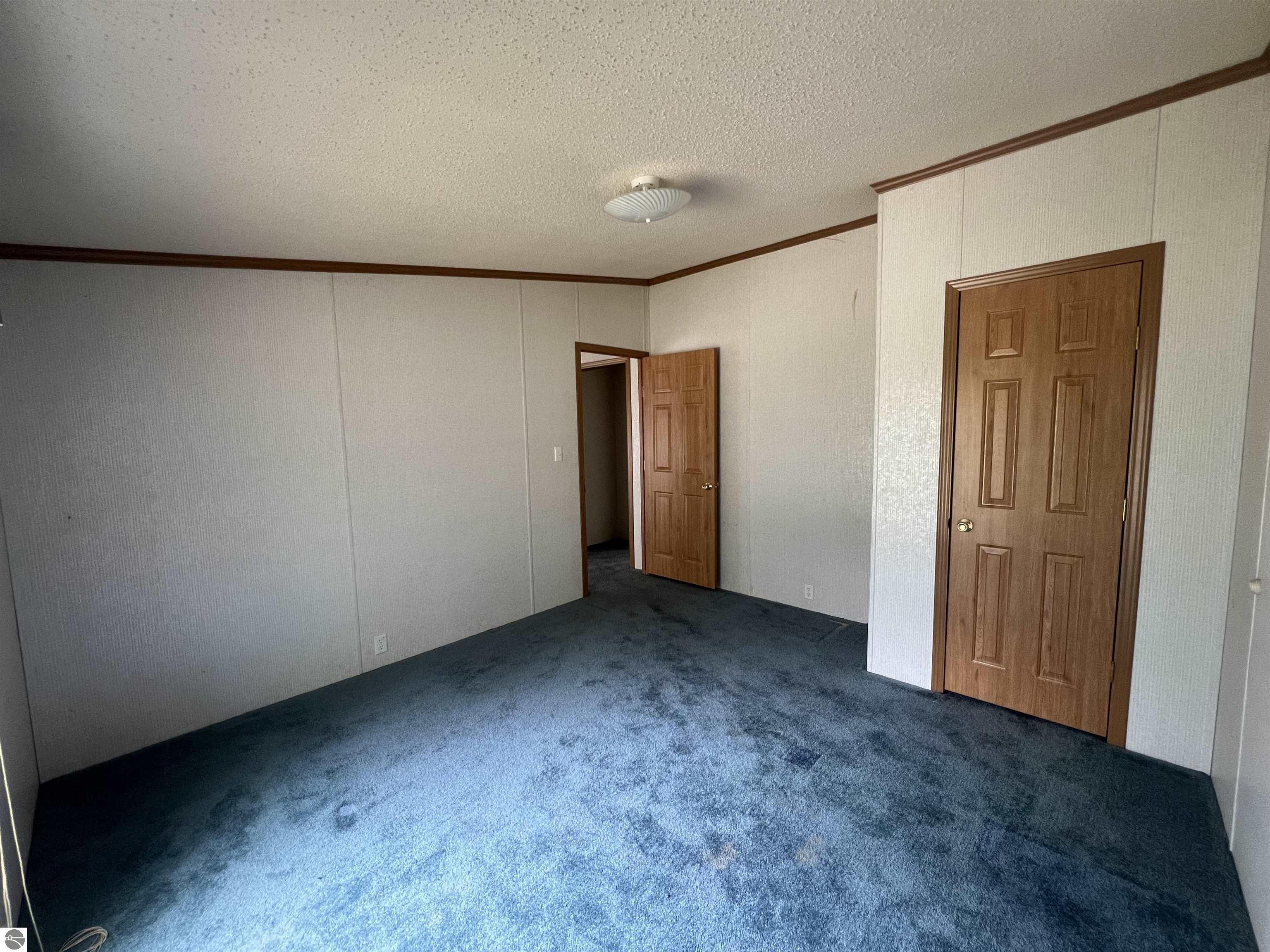 6664 Crystal, Johannesburg, MI 49751 — Photo 10