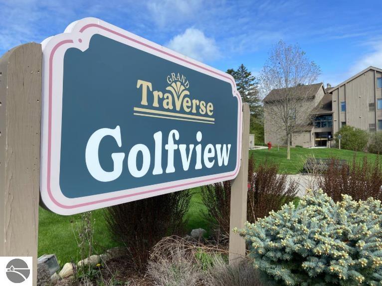 5550 Golfview Court, Williamsburg, MI 49690 — front exterior