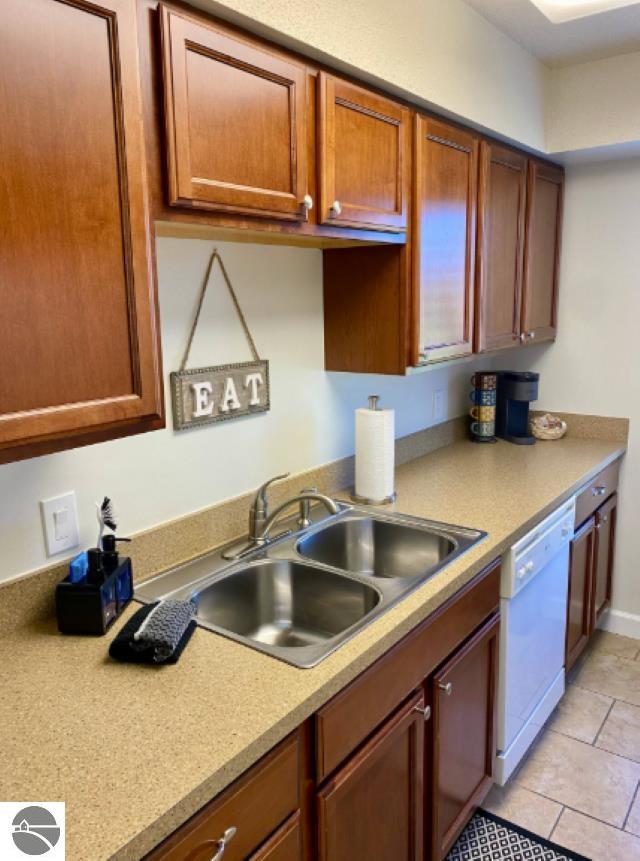 5550 Golfview Court, Williamsburg, MI 49690 — Photo 9