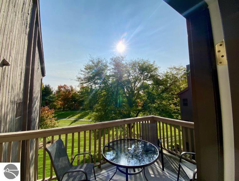 5550 Golfview Court, Williamsburg, MI 49690 — Photo 5