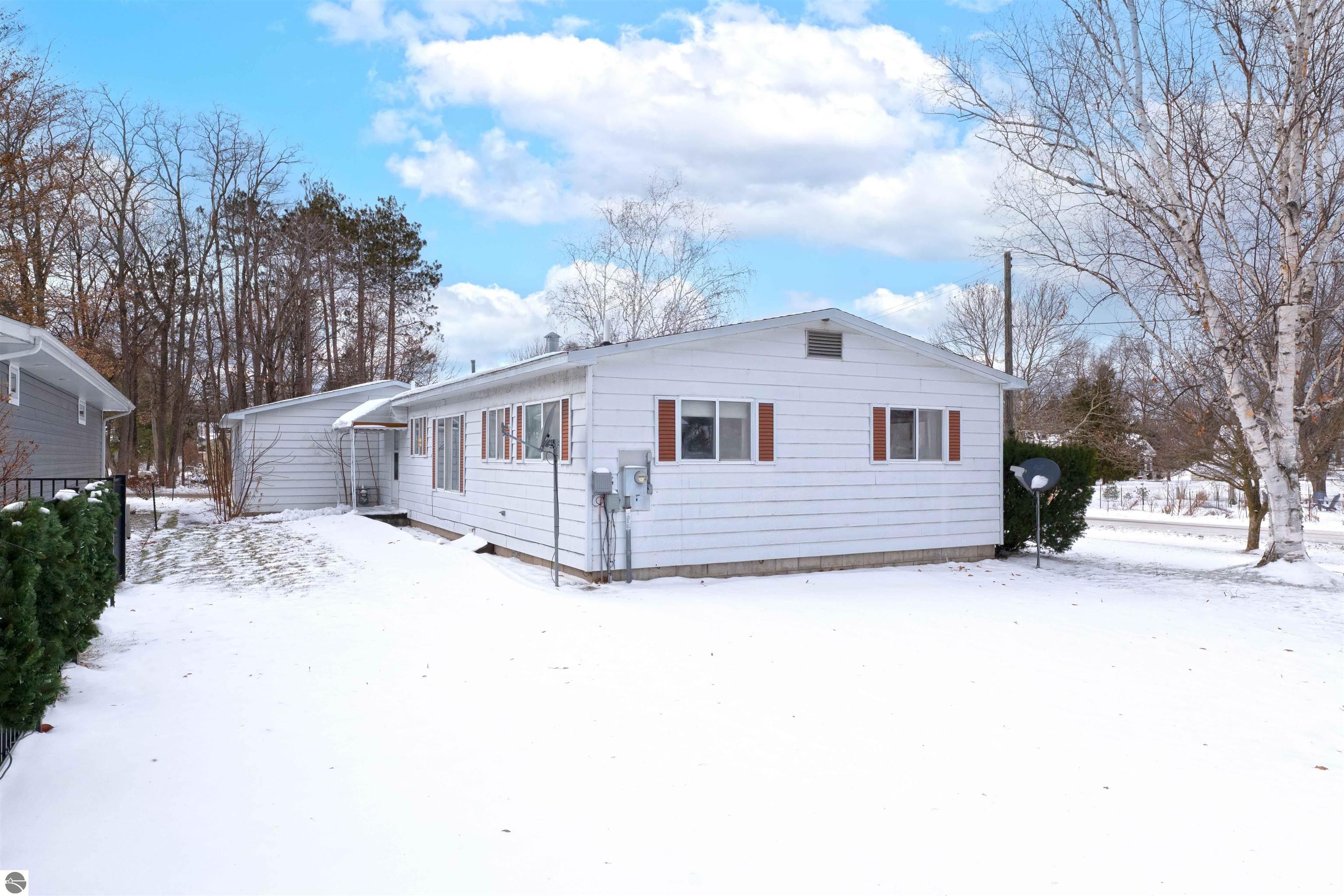 503 Cedar Street, Elk Rapids, MI 49629 — Photo 25