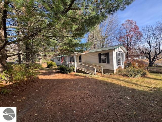 488 Autumn, Cadillac, MI 49601 — front exterior