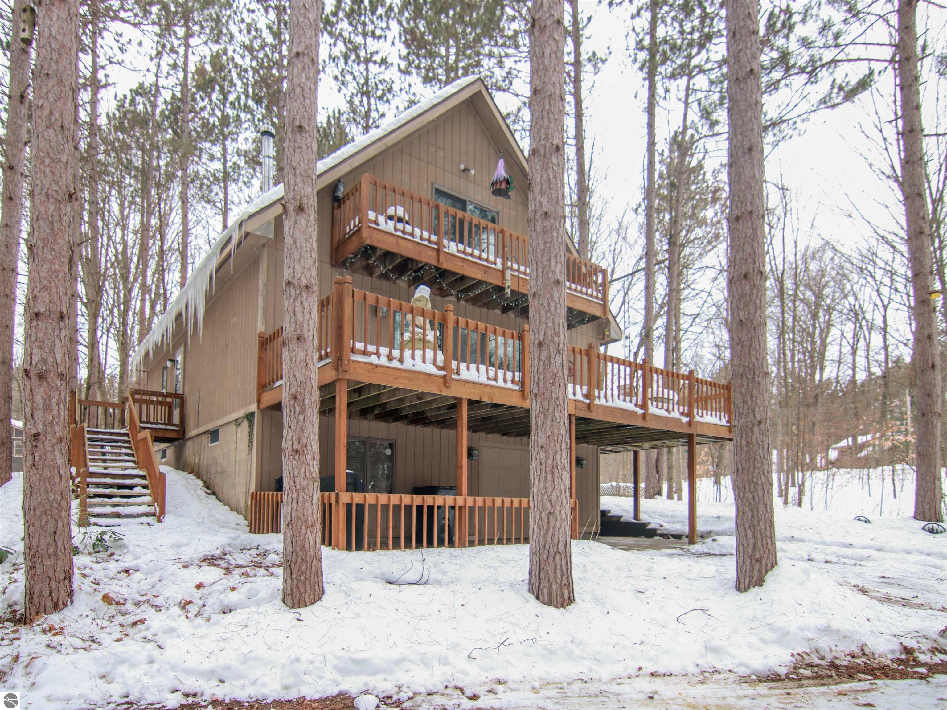 7864 Chippewa Drive, Thompsonville, MI 49683 — front exterior