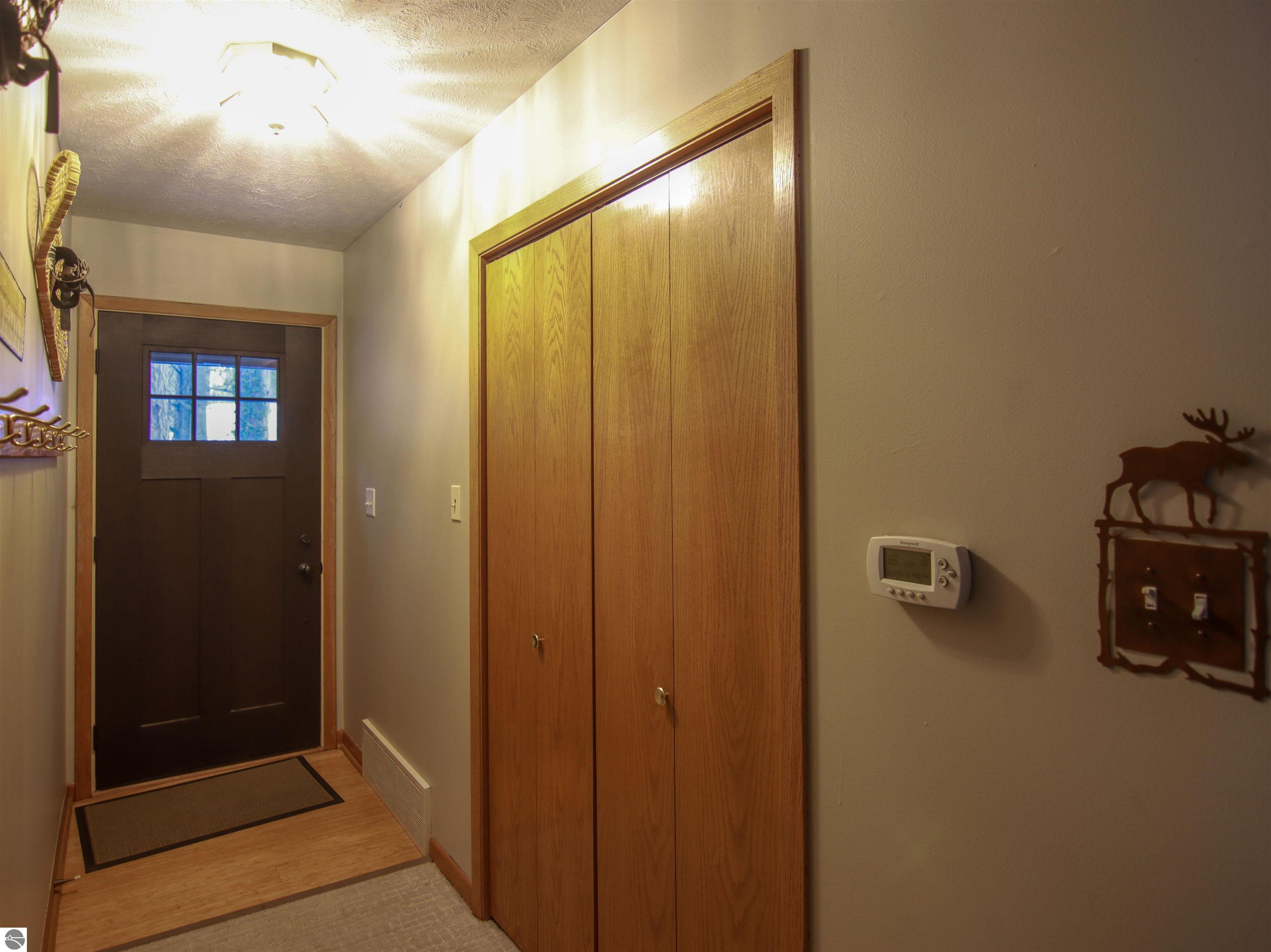 7864 Chippewa Drive, Thompsonville, MI 49683 — Photo 4