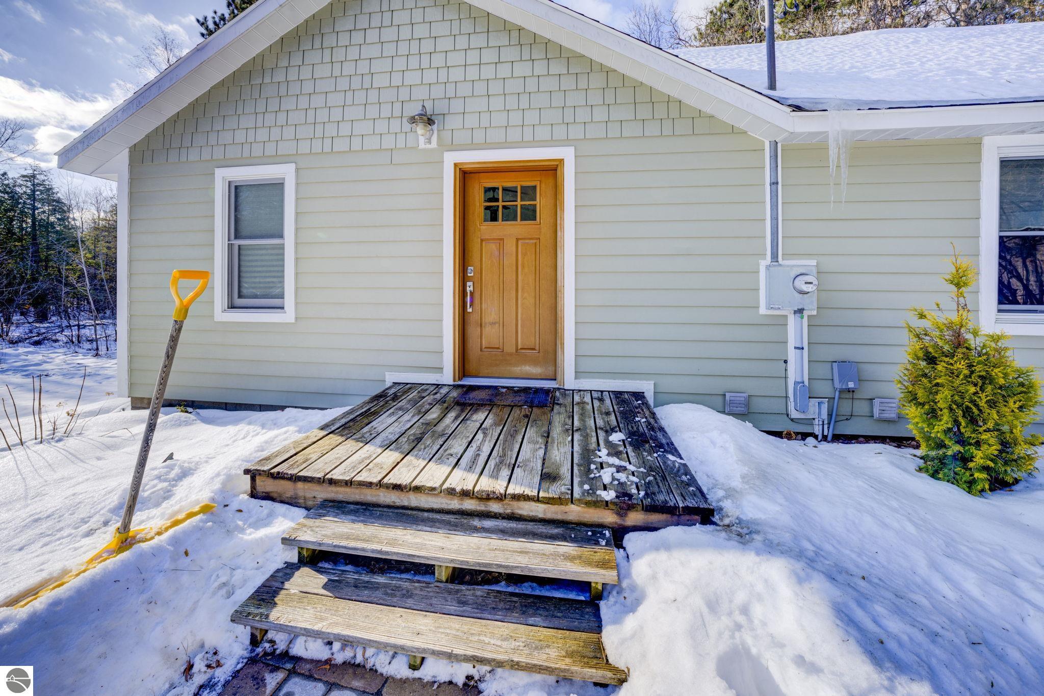 1550 S French Road, Lake Leelanau, MI 49653 — Photo 13