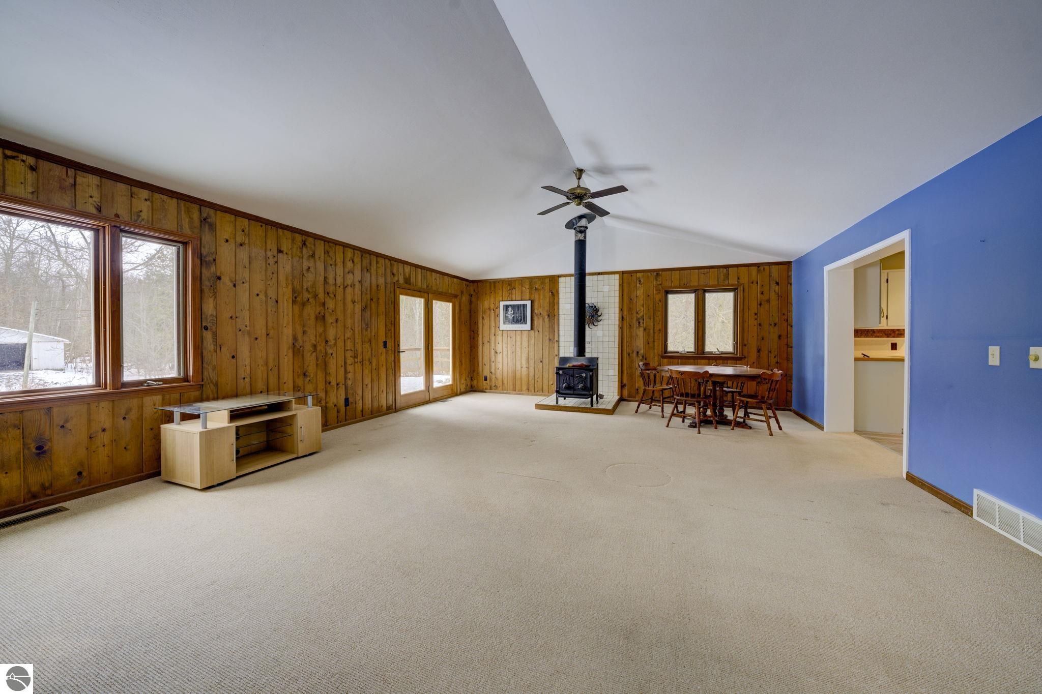 1550 S French Road, Lake Leelanau, MI 49653 — Photo 16