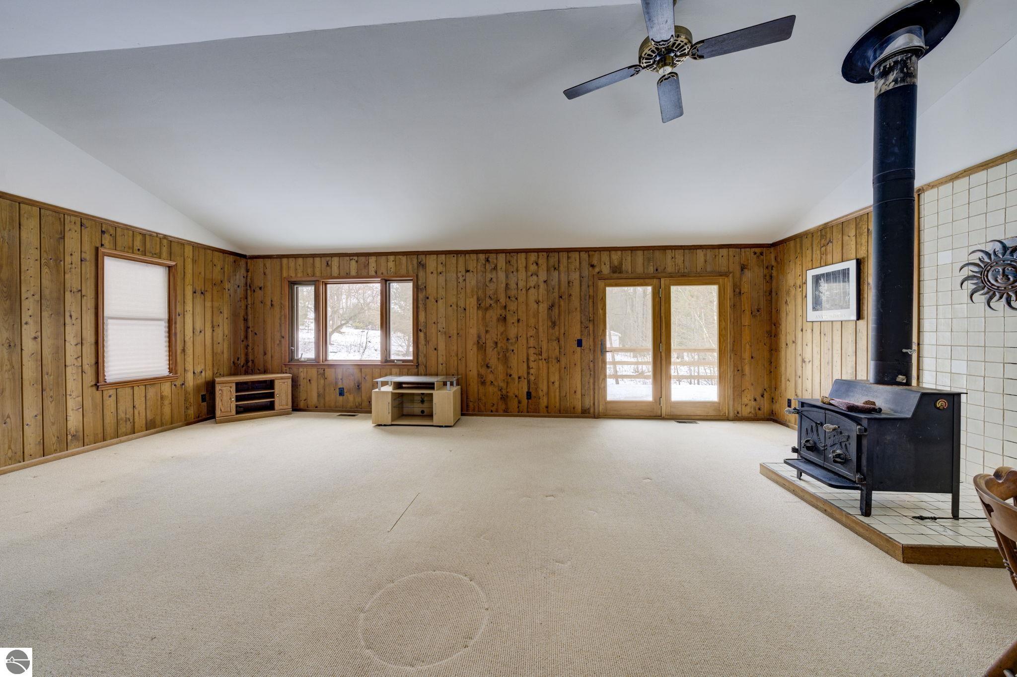 1550 S French Road, Lake Leelanau, MI 49653 — Photo 23