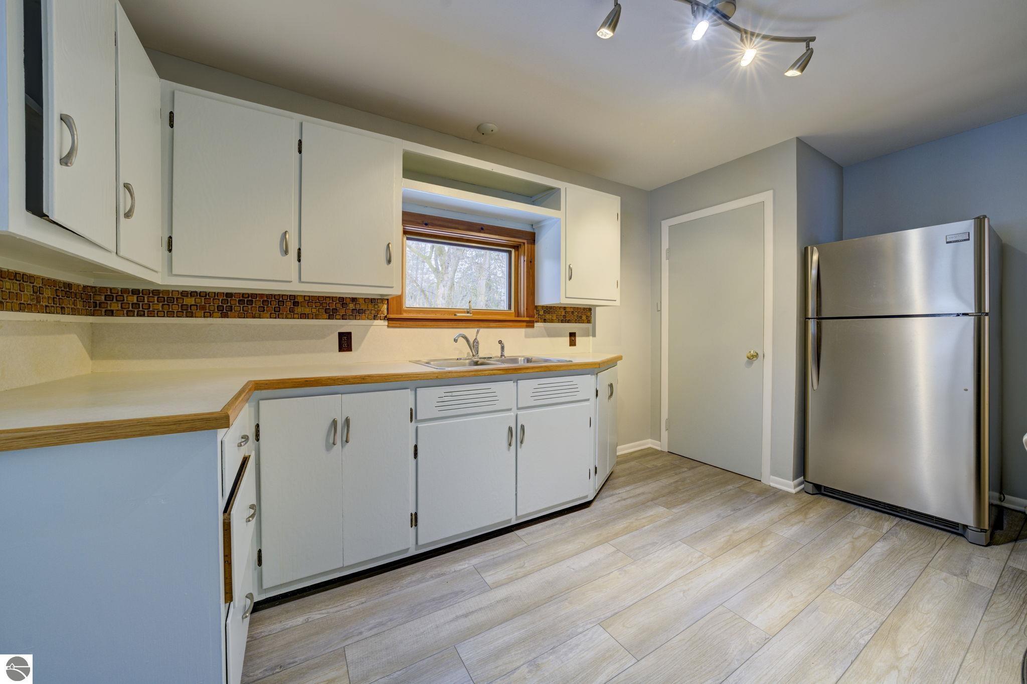 1550 S French Road, Lake Leelanau, MI 49653 — Photo 25