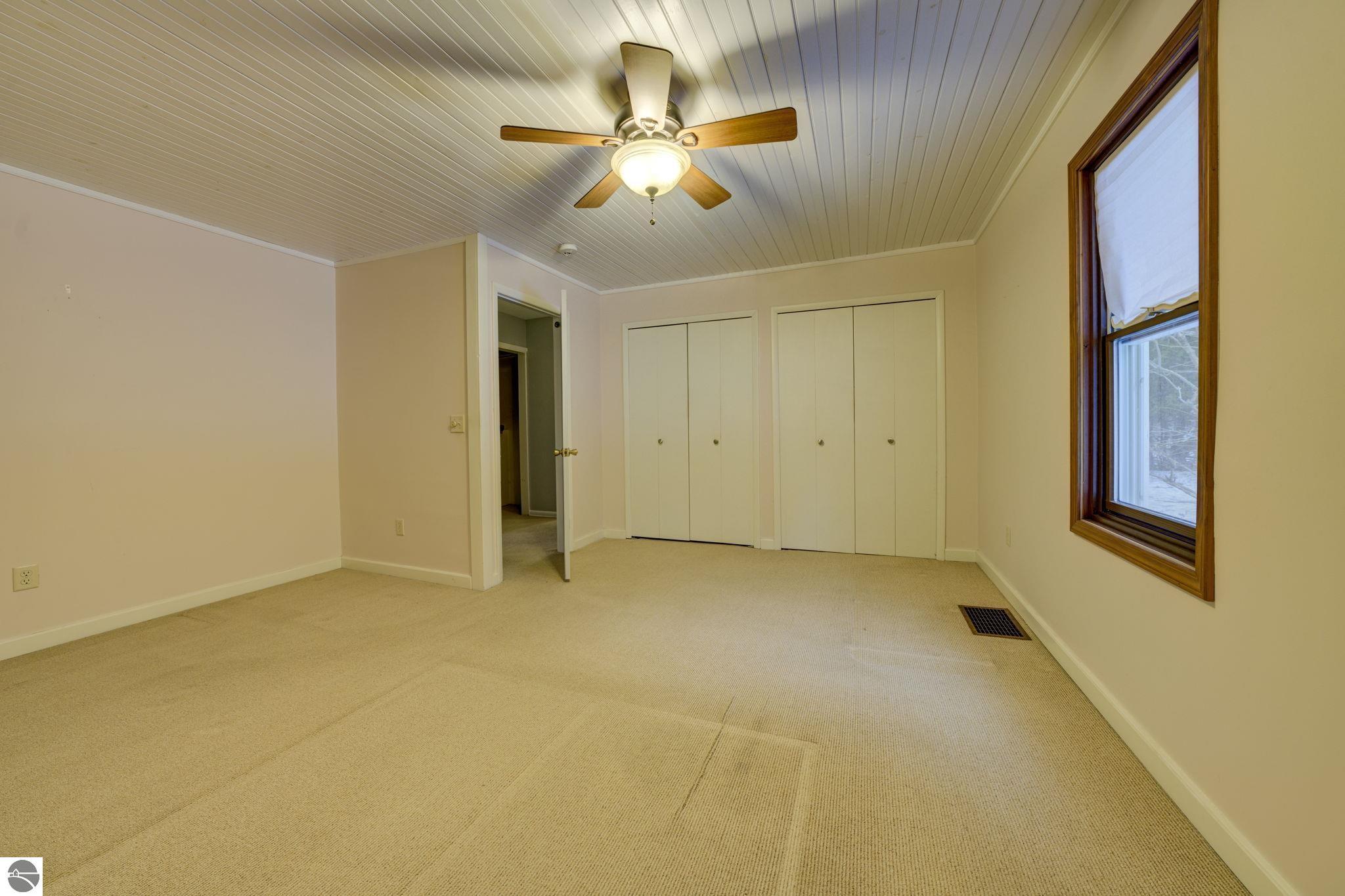 1550 S French Road, Lake Leelanau, MI 49653 — Photo 32