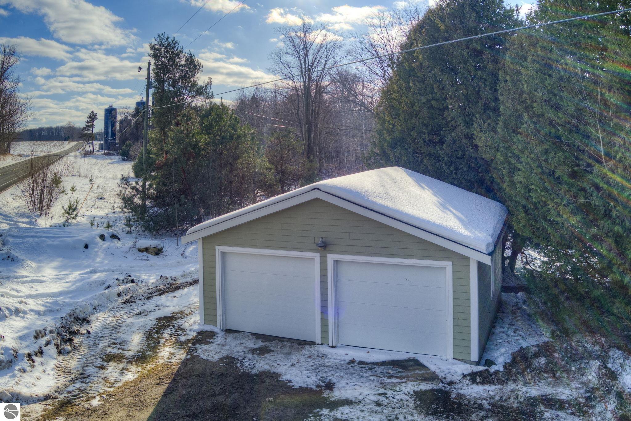 1550 S French Road, Lake Leelanau, MI 49653 — Photo 5