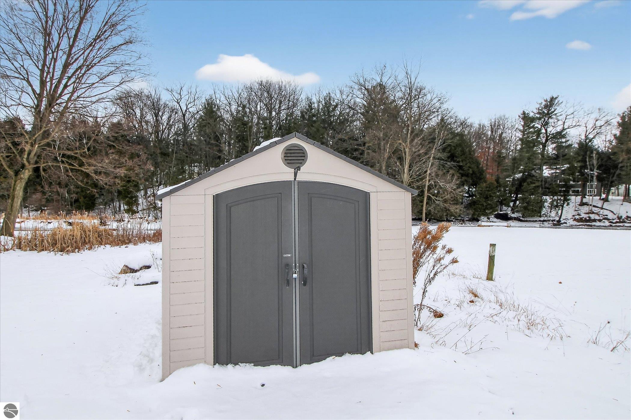 740 N Rolland Road, Weidman, MI 48893 — Photo 37