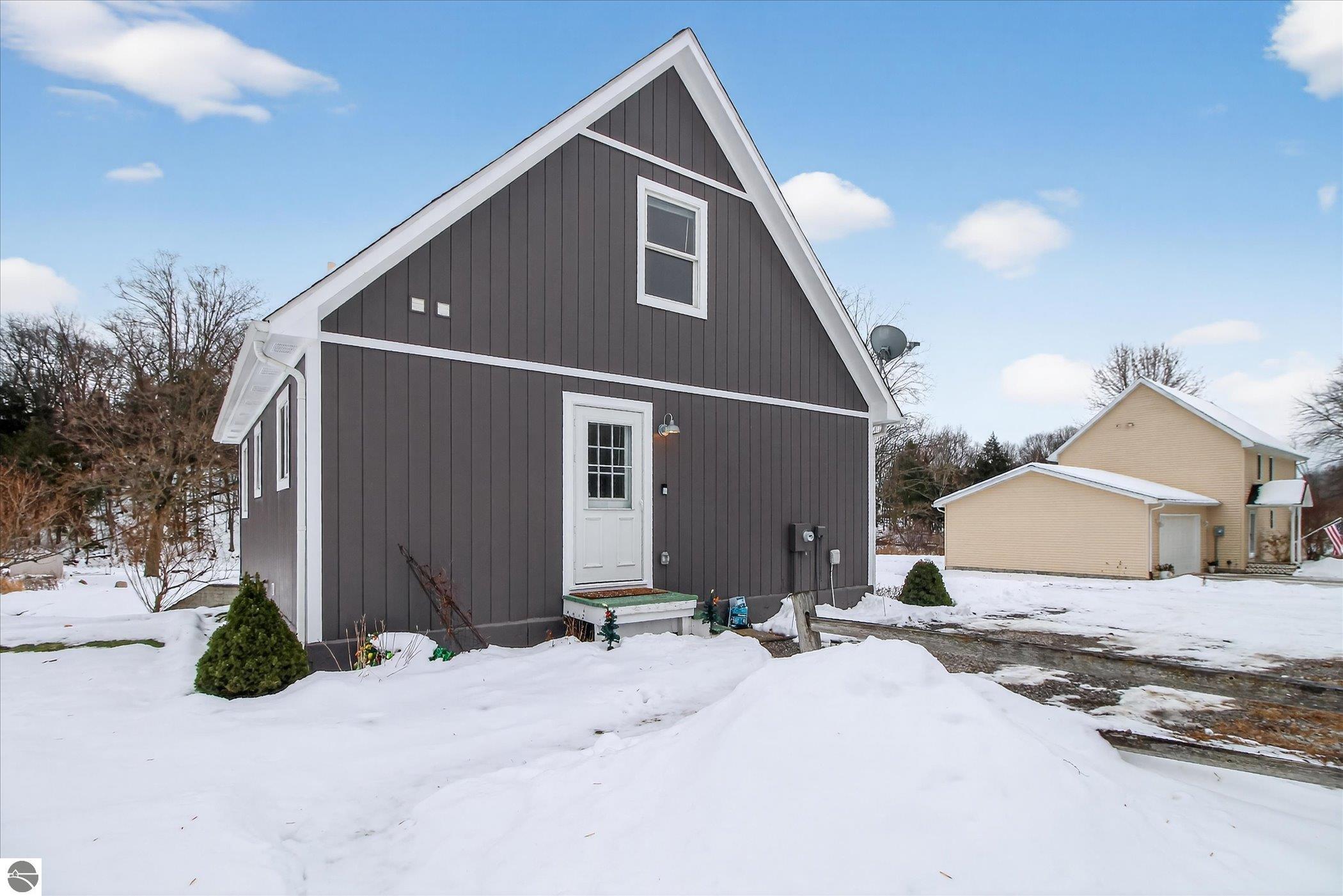 740 N Rolland Road, Weidman, MI 48893 — Photo 5