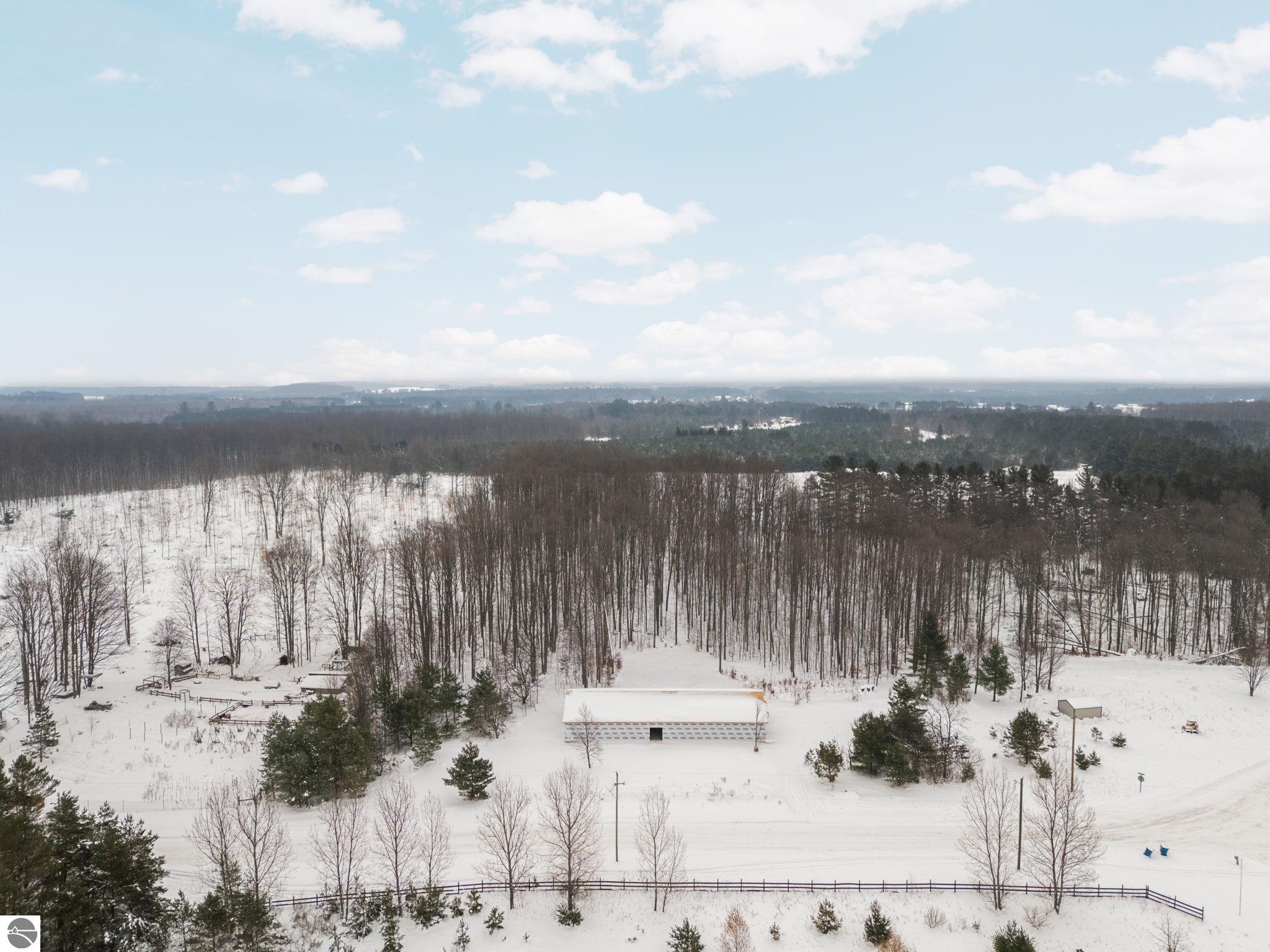 9373 Kingsley Road, Kingsley, MI 49649 — Photo 27