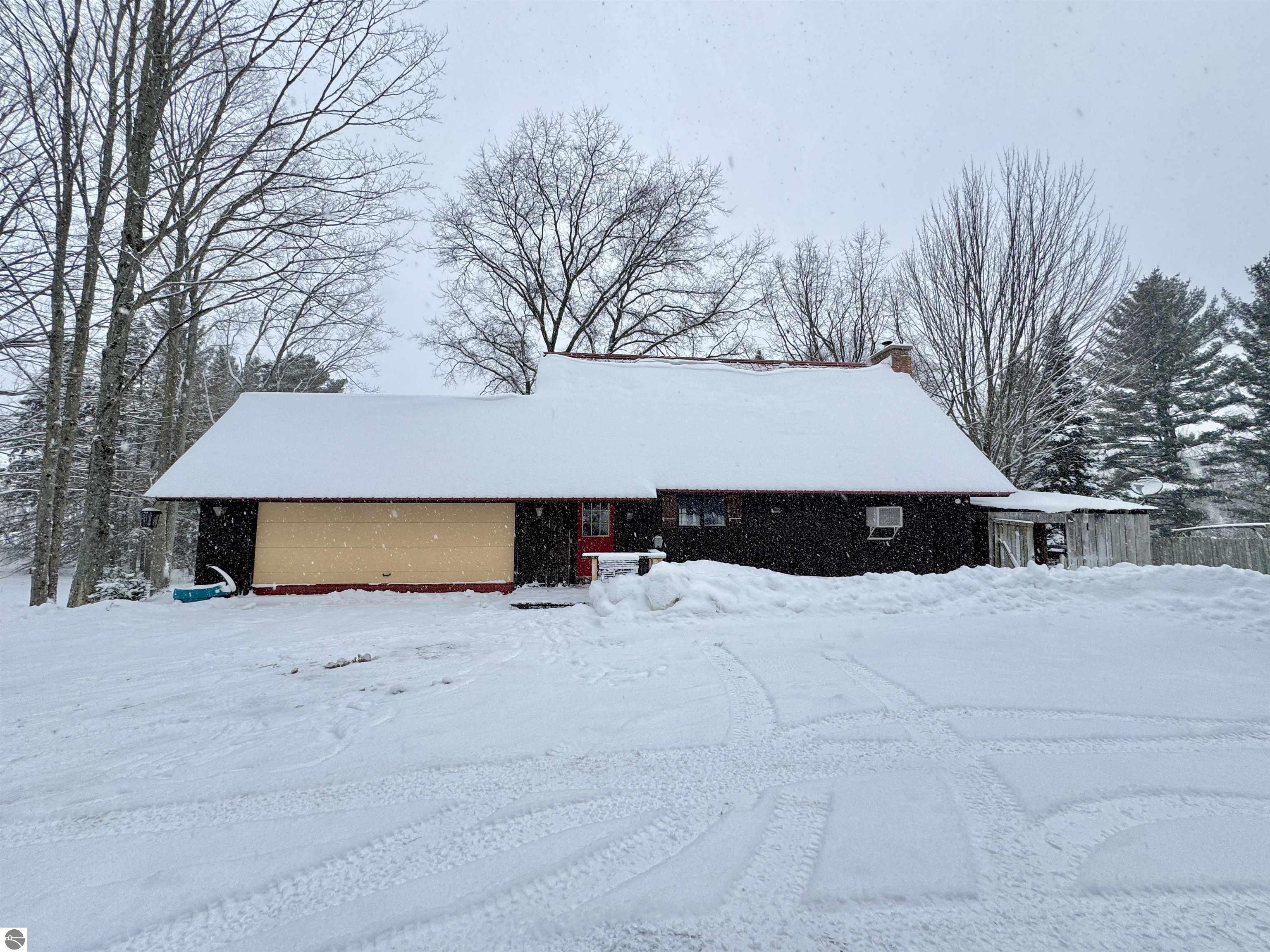 5474 Lake Road, Fife Lake, MI 49633 — Photo 2