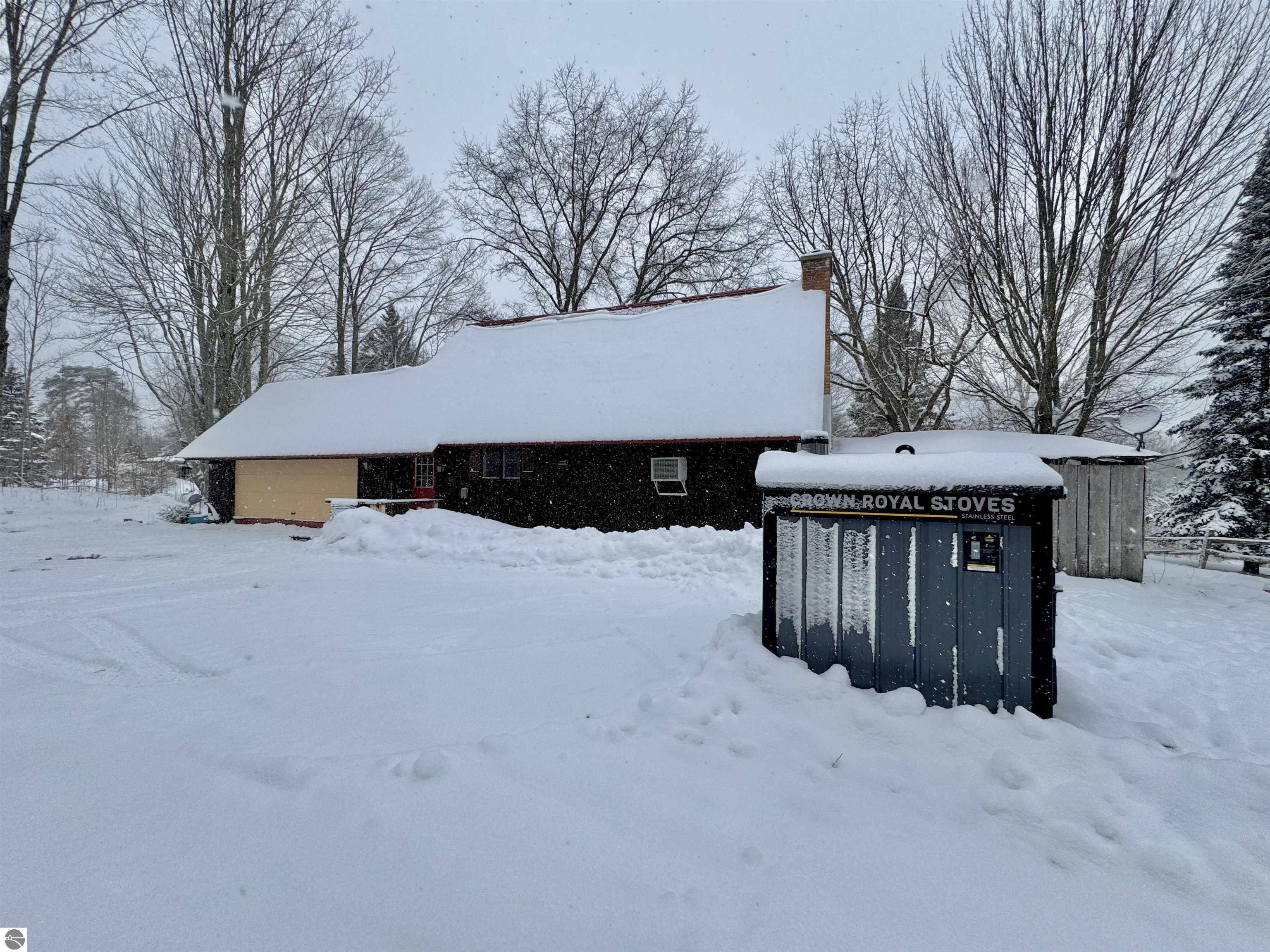 5474 Lake Road, Fife Lake, MI 49633 — Photo 38
