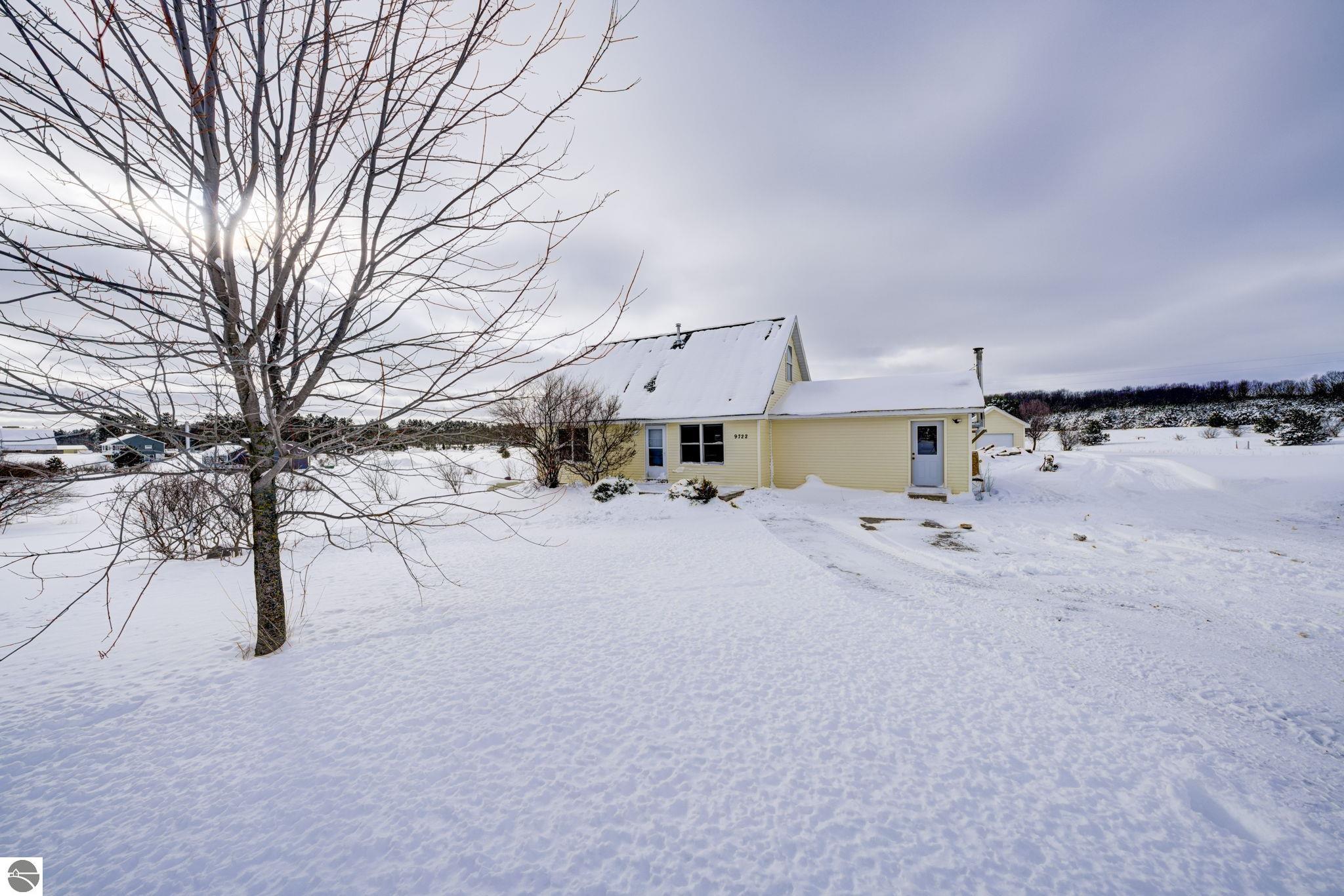 9722 Schichtel Road, Kingsley, MI 49649 — Photo 34