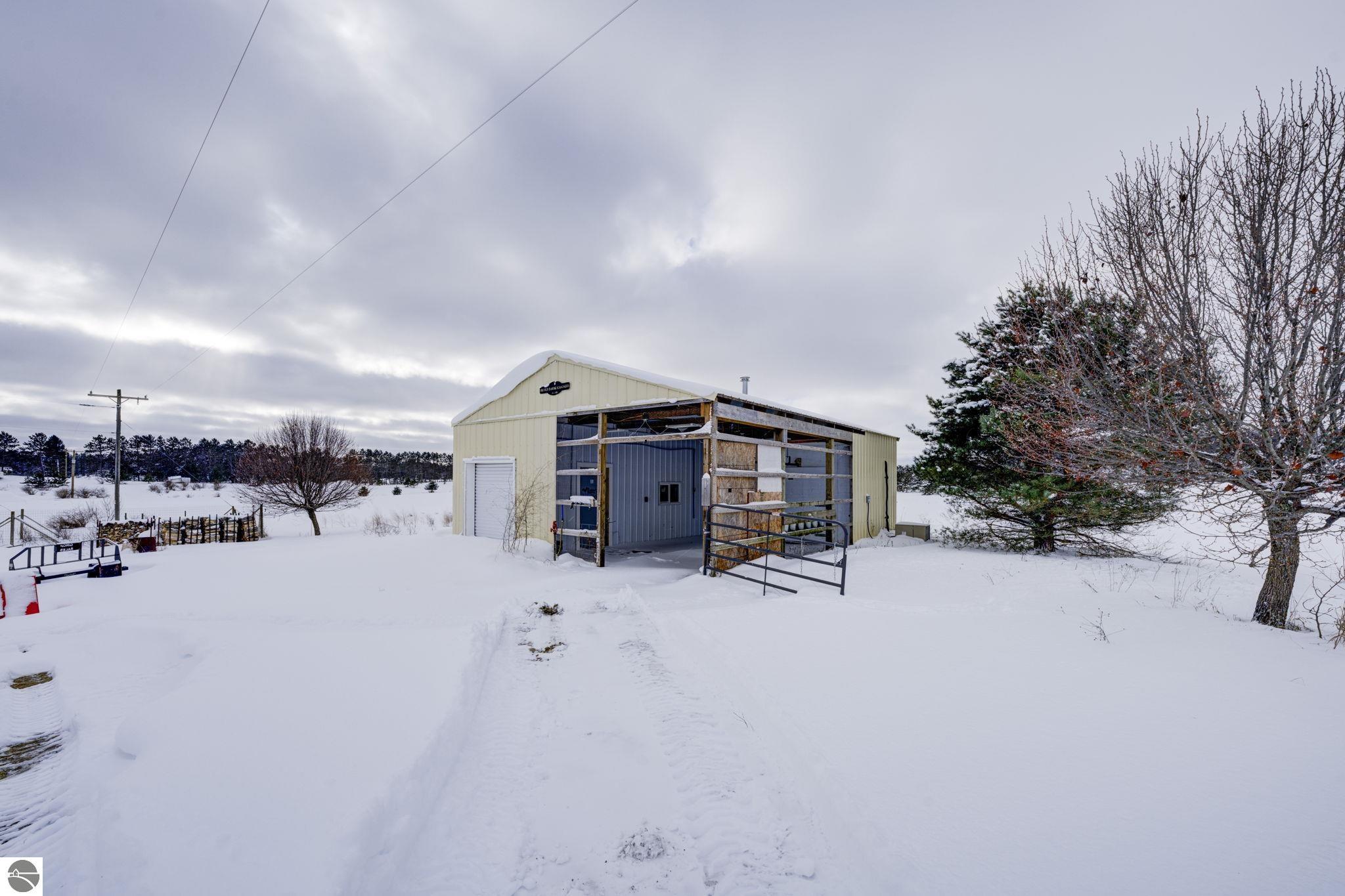 9722 Schichtel Road, Kingsley, MI 49649 — Photo 38
