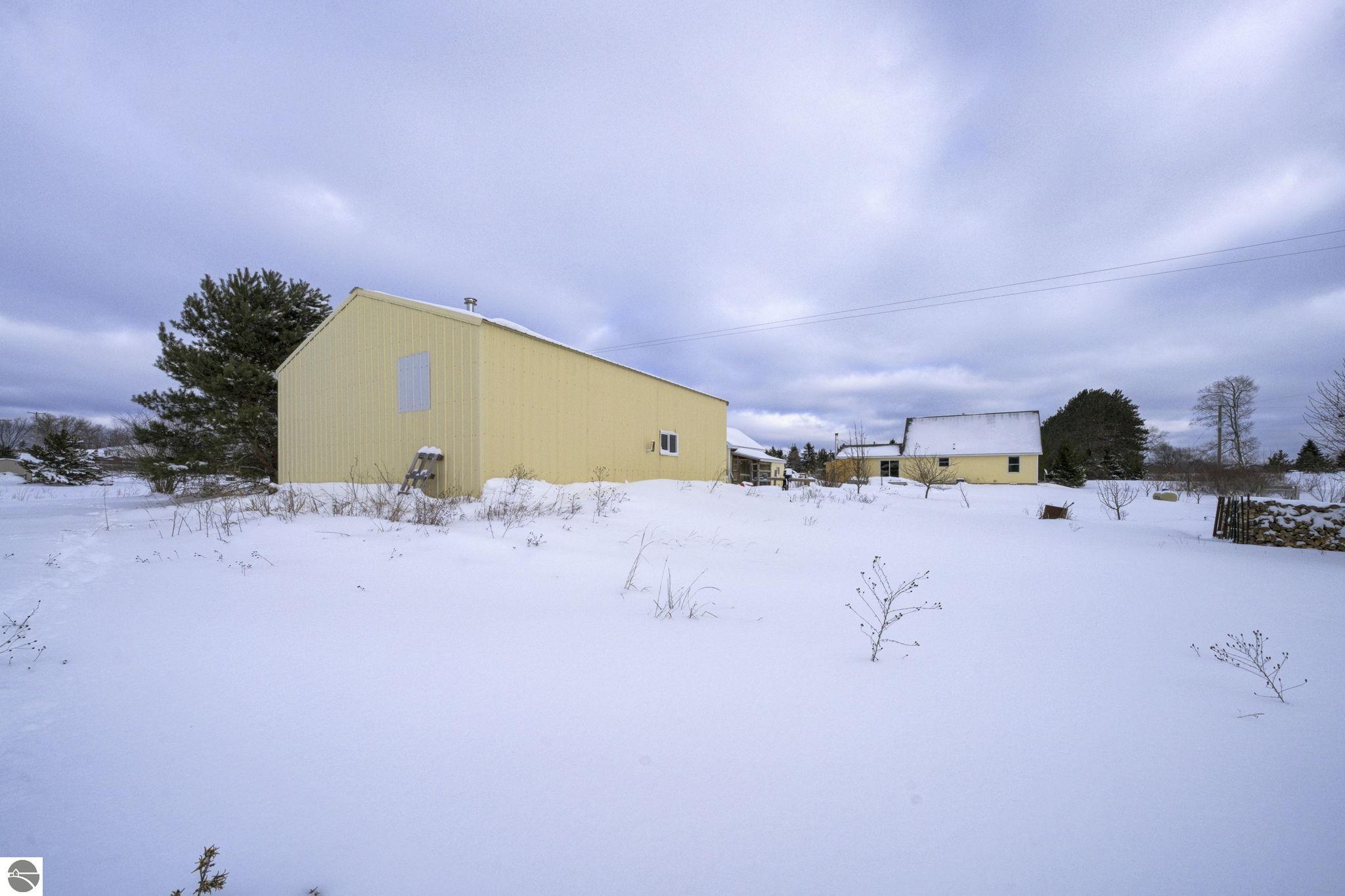9722 Schichtel Road, Kingsley, MI 49649 — Photo 44