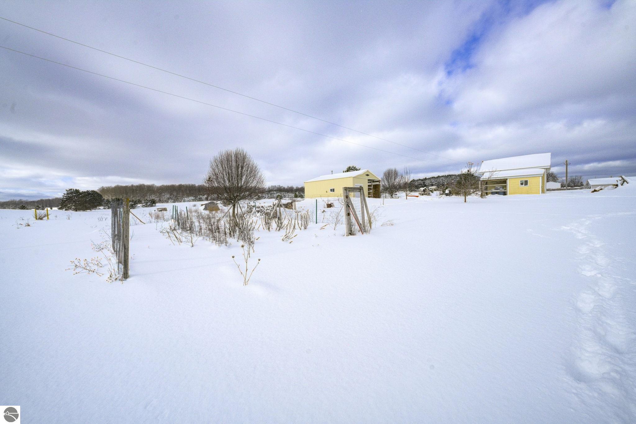 9722 Schichtel Road, Kingsley, MI 49649 — Photo 47