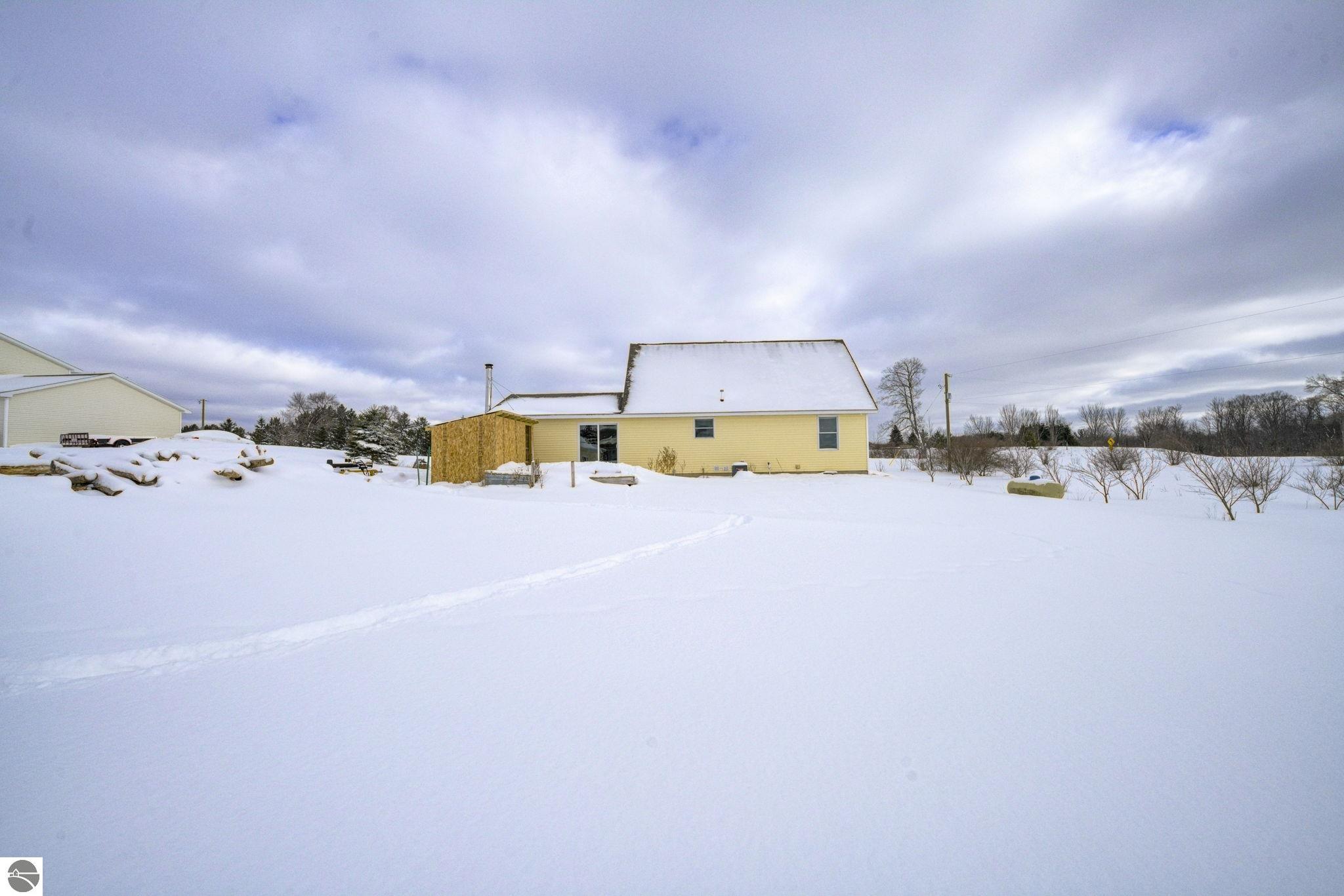 9722 Schichtel Road, Kingsley, MI 49649 — Photo 51