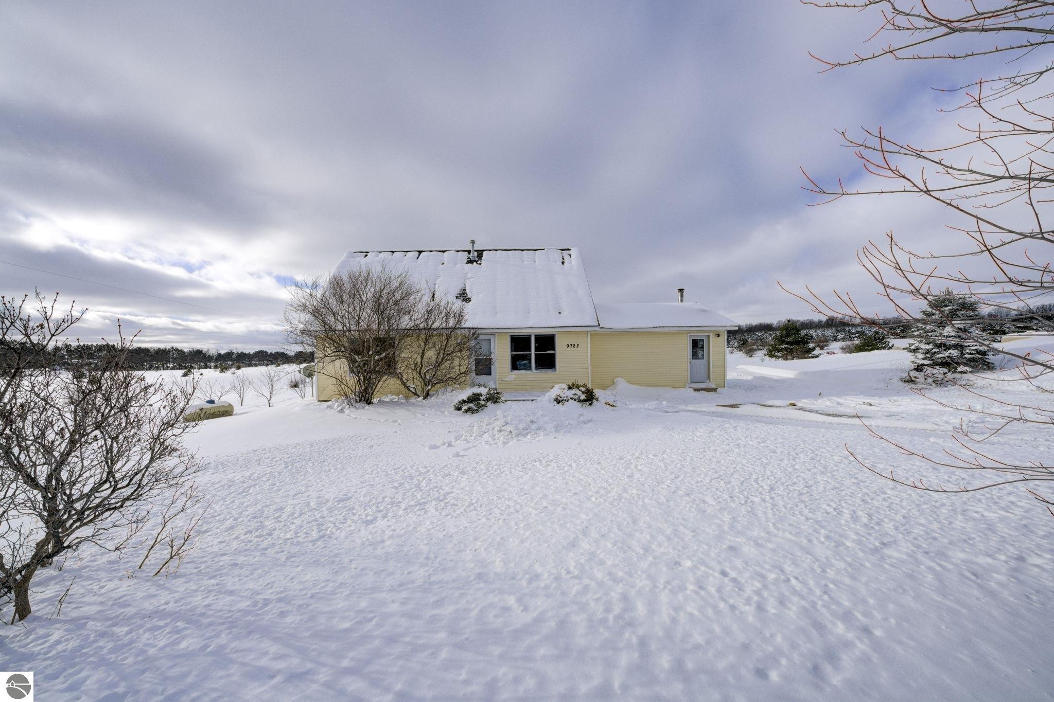 9722 Schichtel Road, Kingsley, MI 49649 — Photo 54