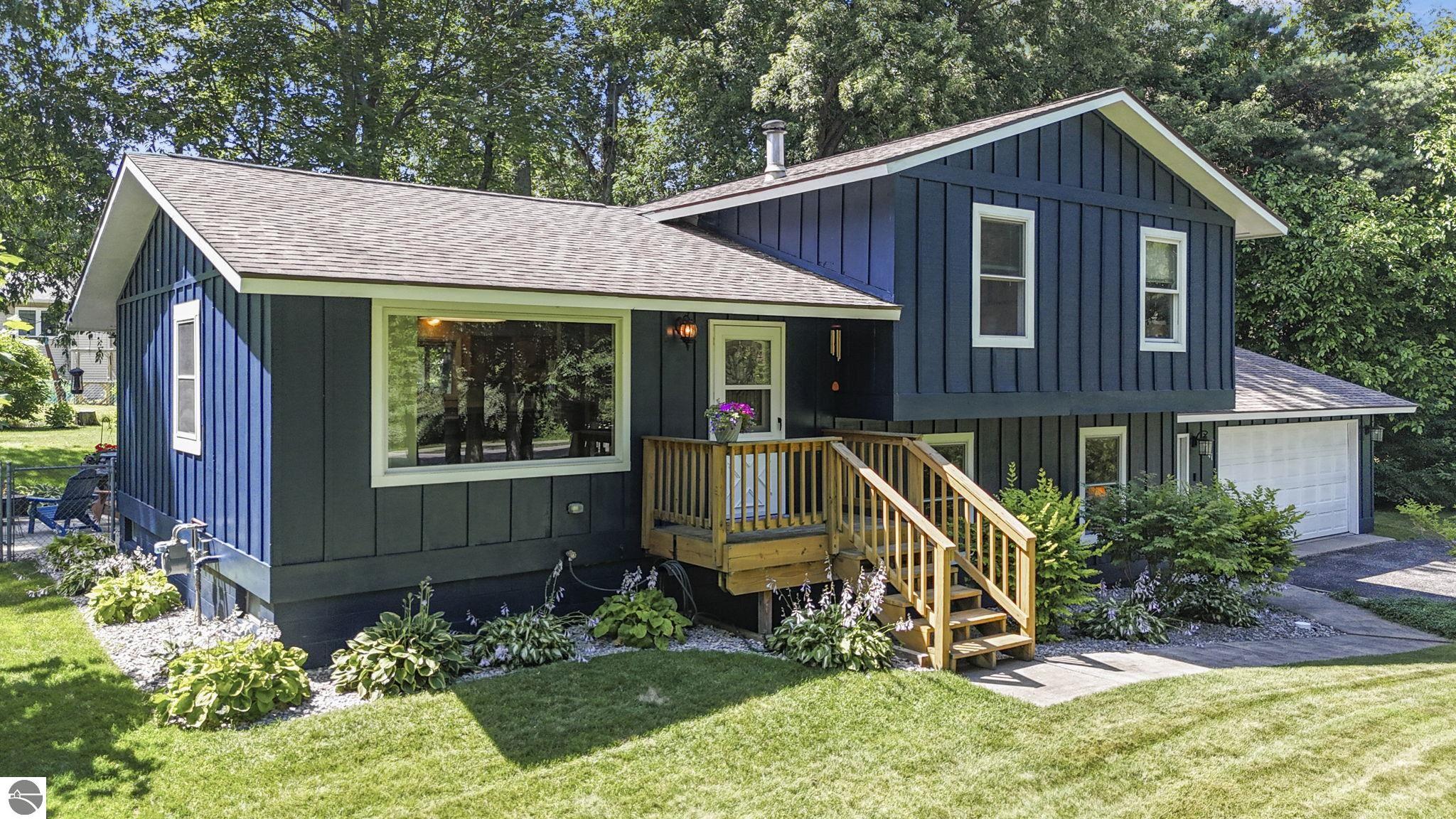 6341 Applewood Lane, Williamsburg, MI 49690 — front exterior