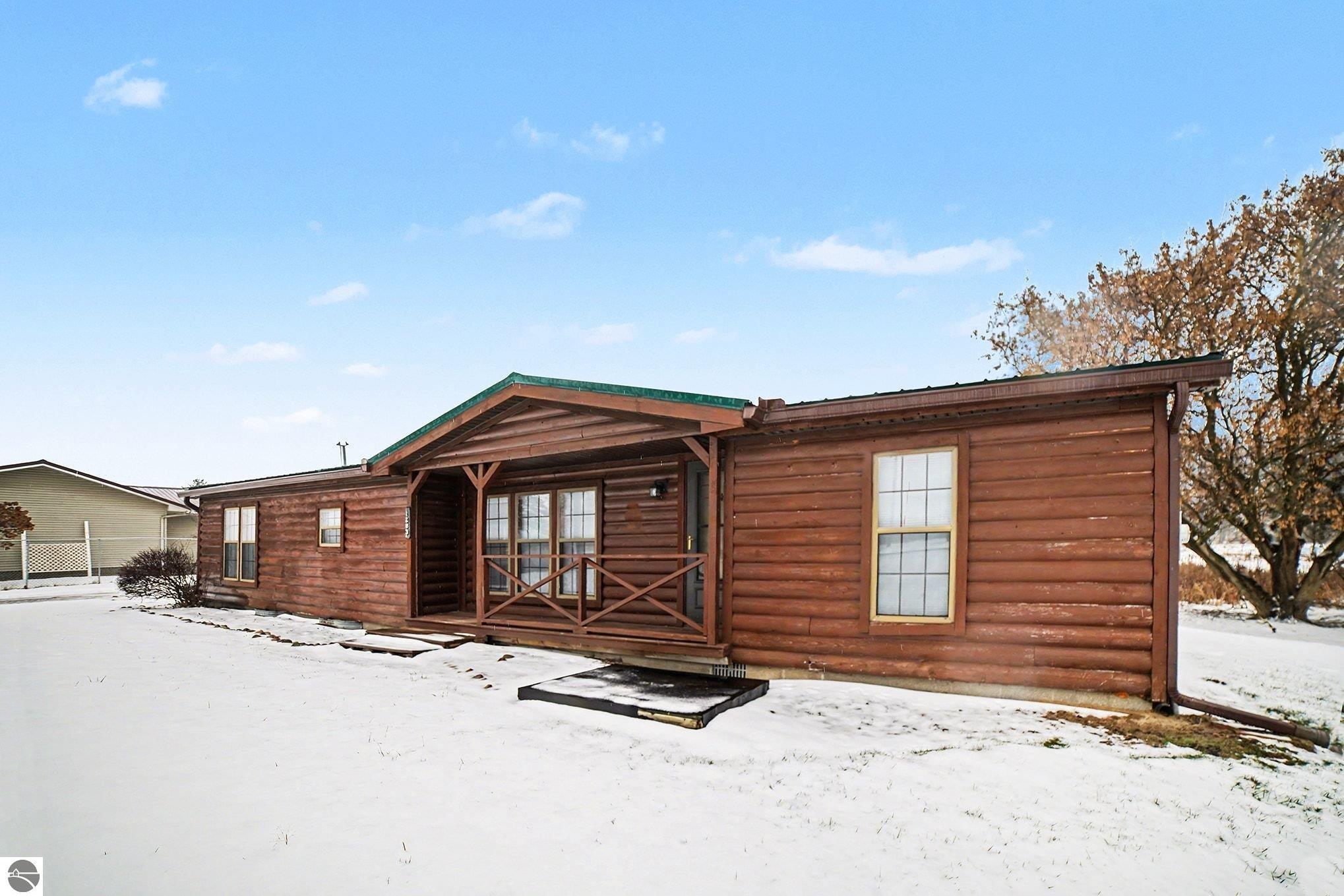 1283 S Waldron Road, Crystal, MI 48818 — Photo 25