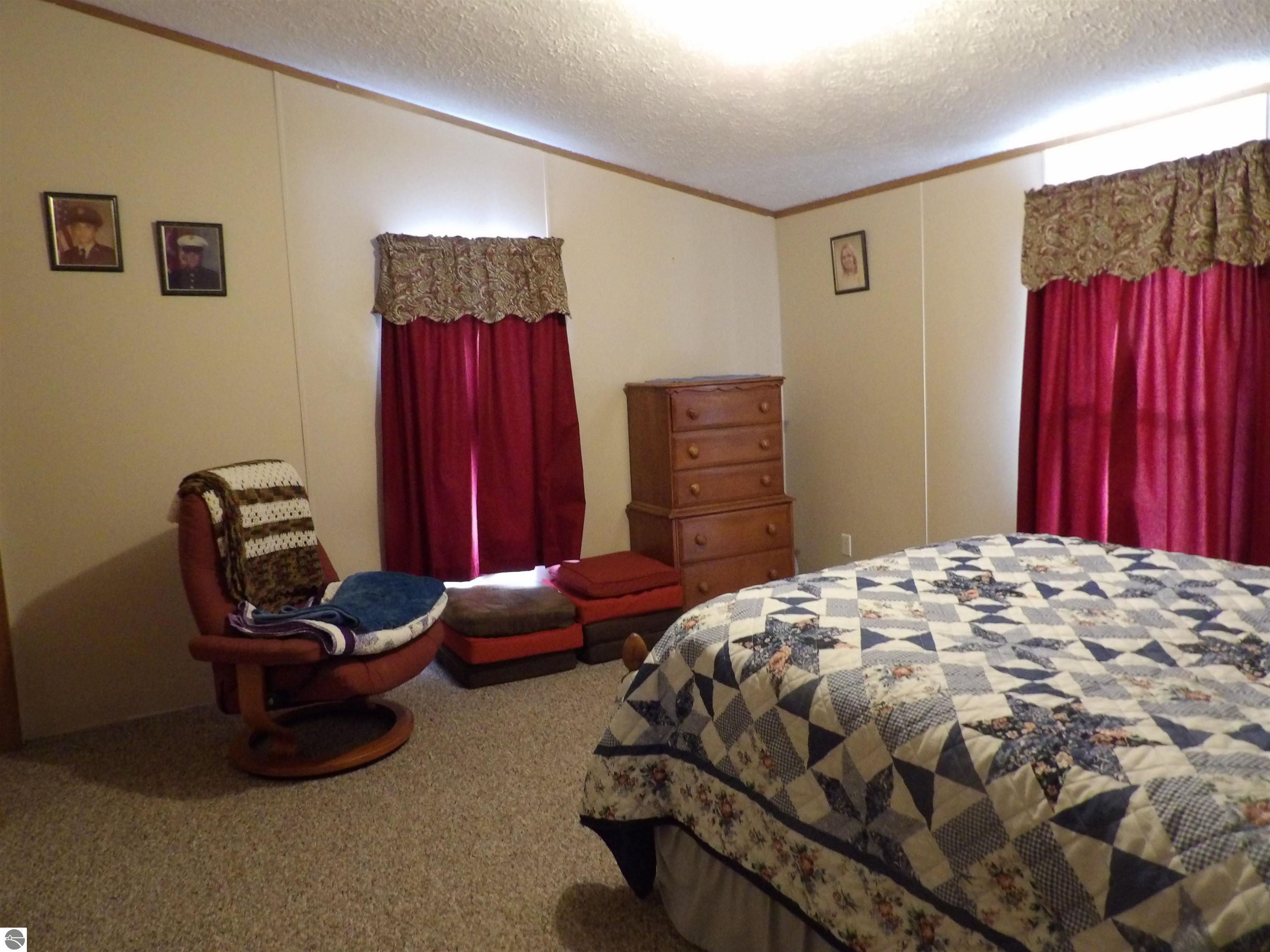 715 Mallard, Cadillac, MI 49601 — Photo 10