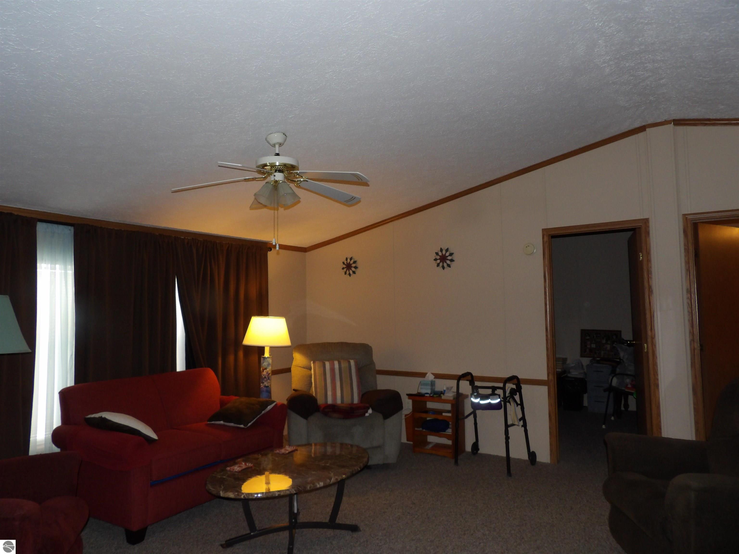 715 Mallard, Cadillac, MI 49601 — Photo 8