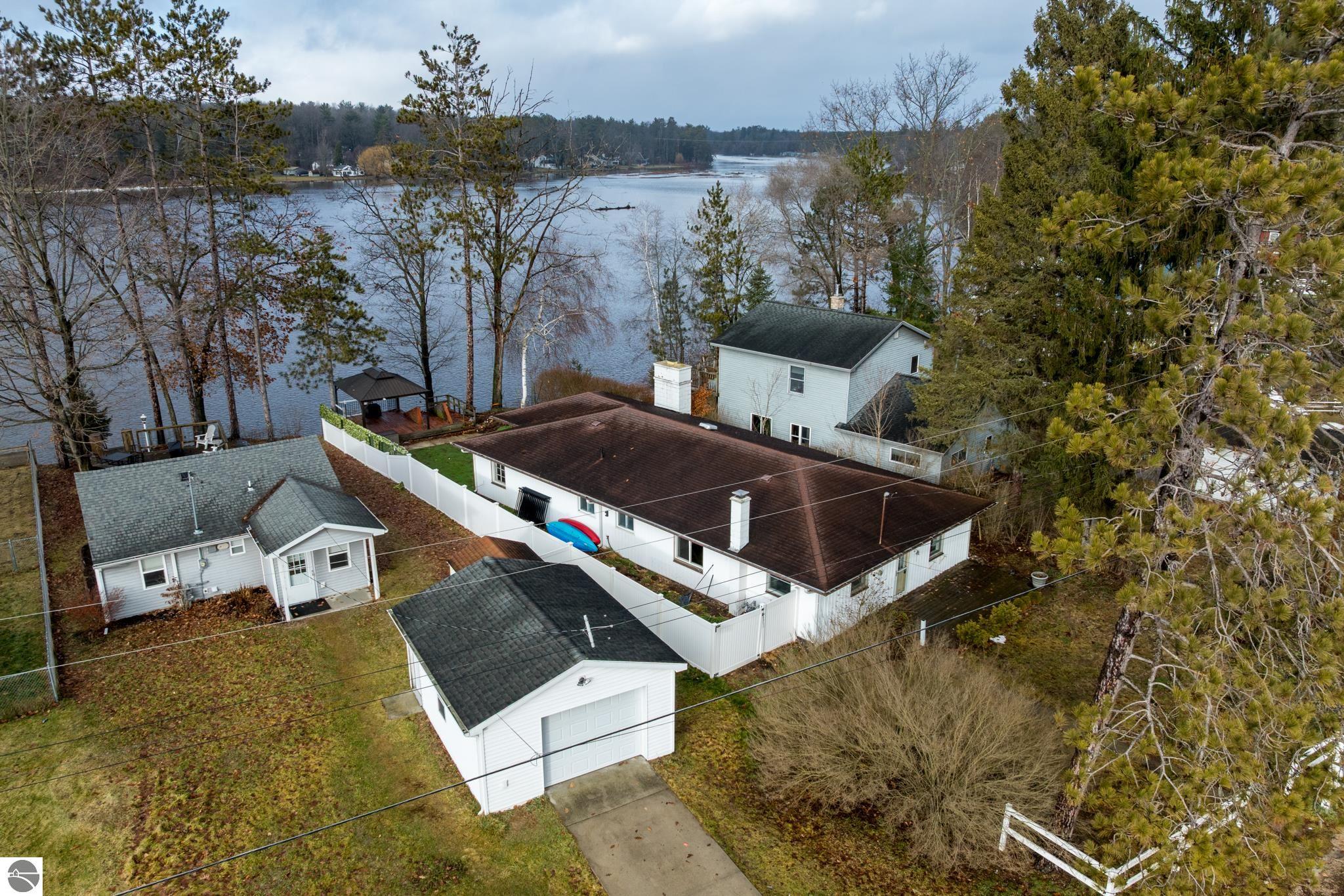 11103 Birch Park Drive, Stanwood, MI 49346 — Photo 16