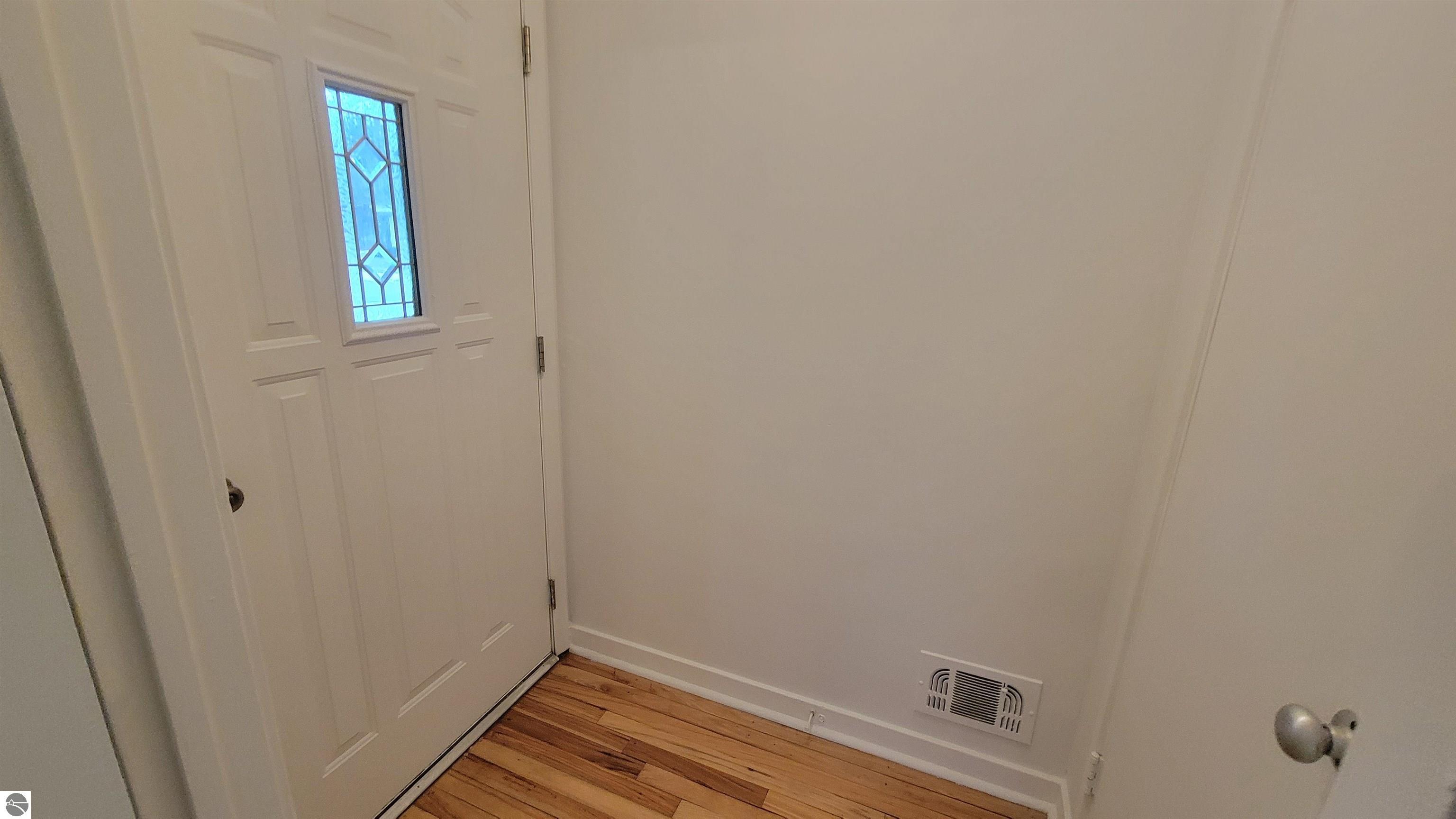 8005B N Alaska Street, Oscoda, MI 48750 — Photo 2