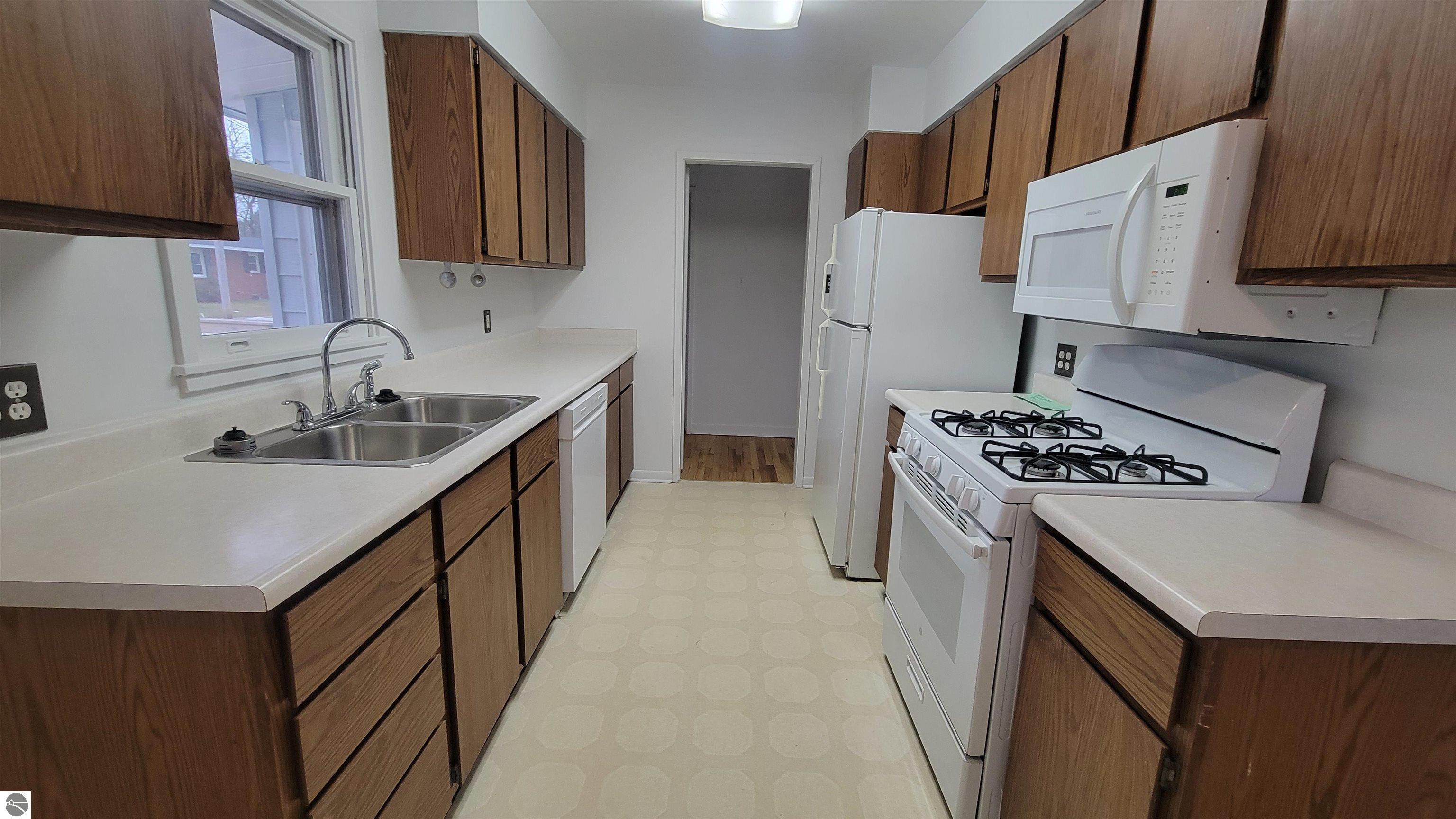 8005B N Alaska Street, Oscoda, MI 48750 — Photo 3