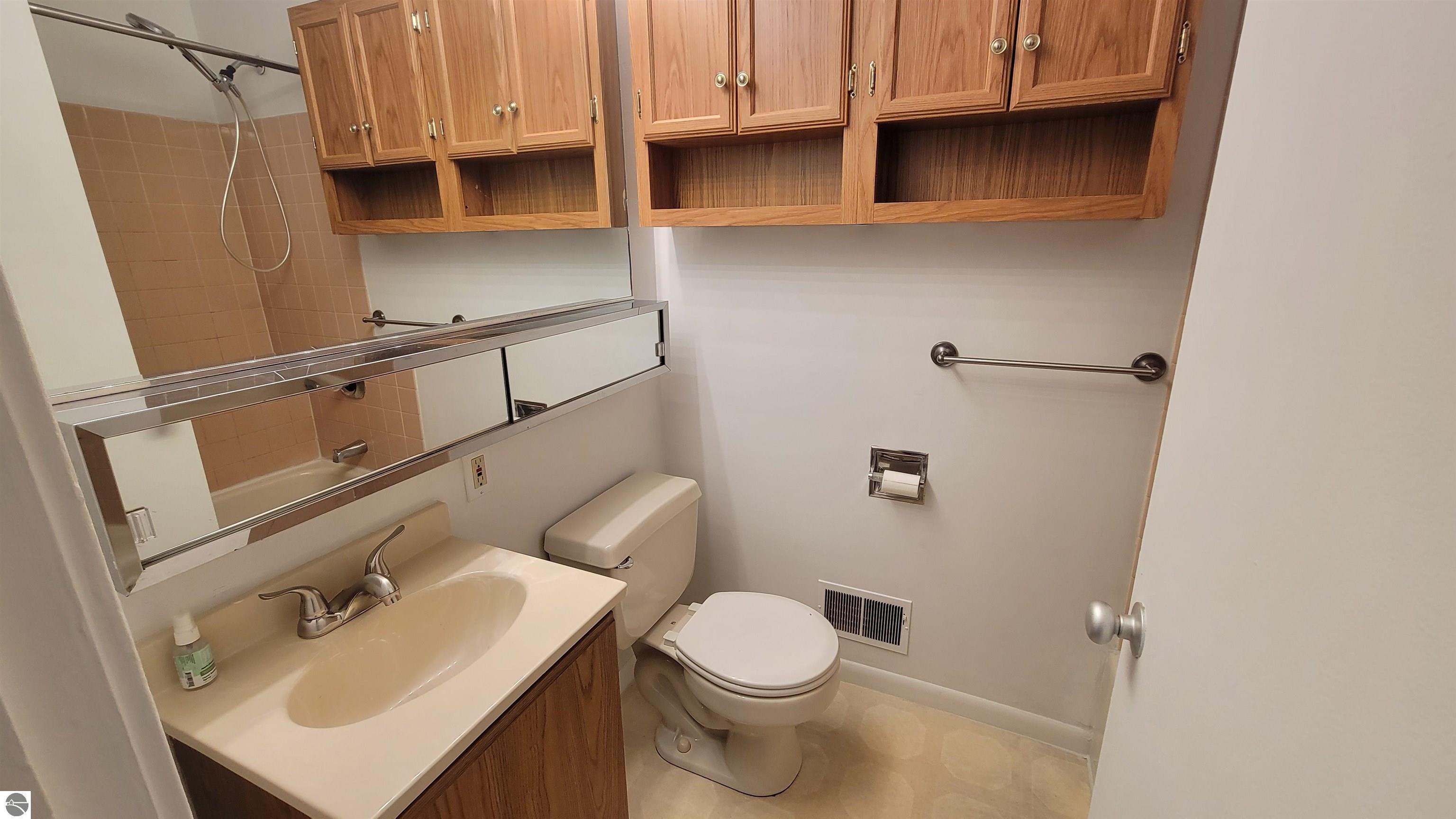 8005B N Alaska Street, Oscoda, MI 48750 — Photo 10